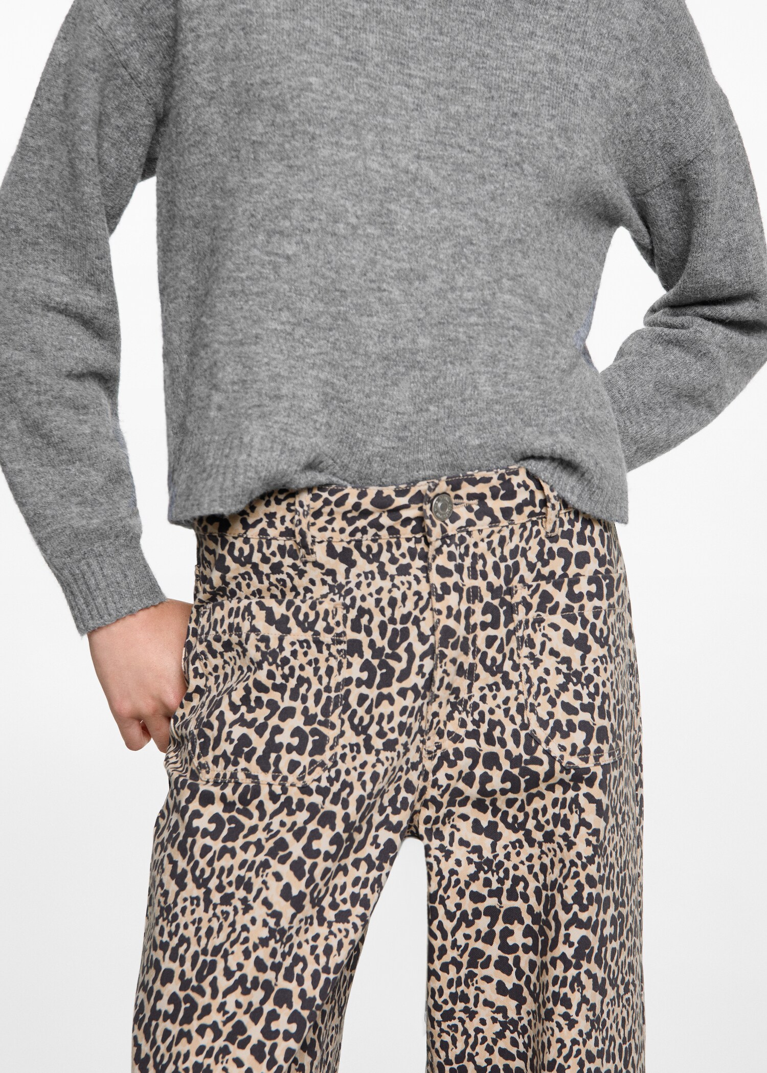 Leopard straight pants - Details of the article 6