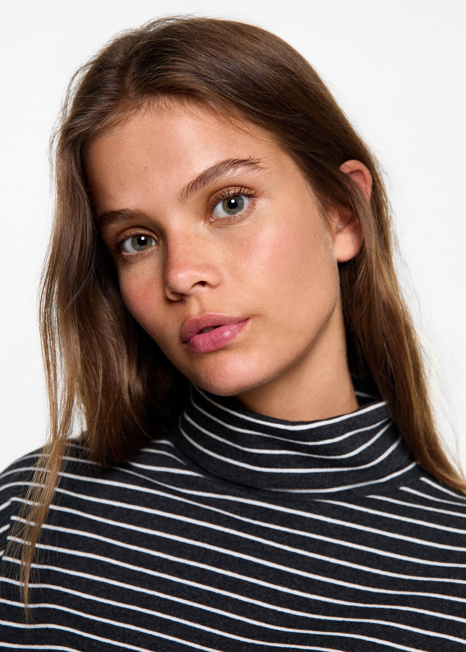 Gestreiftes Rollkragen-Shirt - Detail des Artikels 1