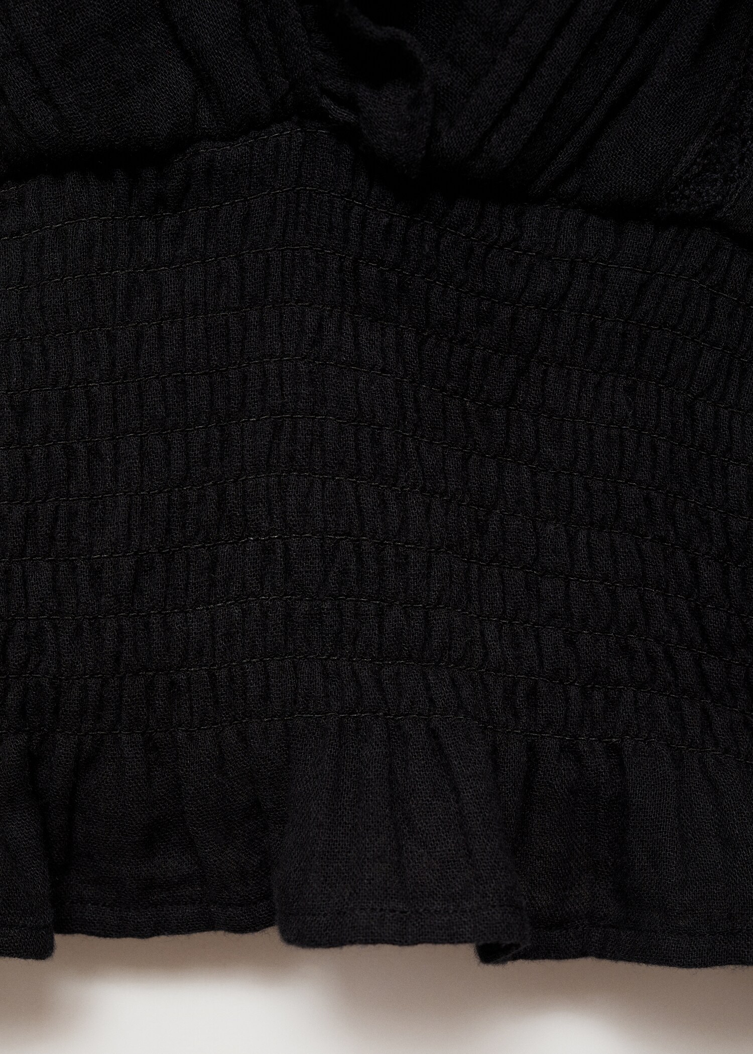Wrap V-neckline blouse - Details of the article 0