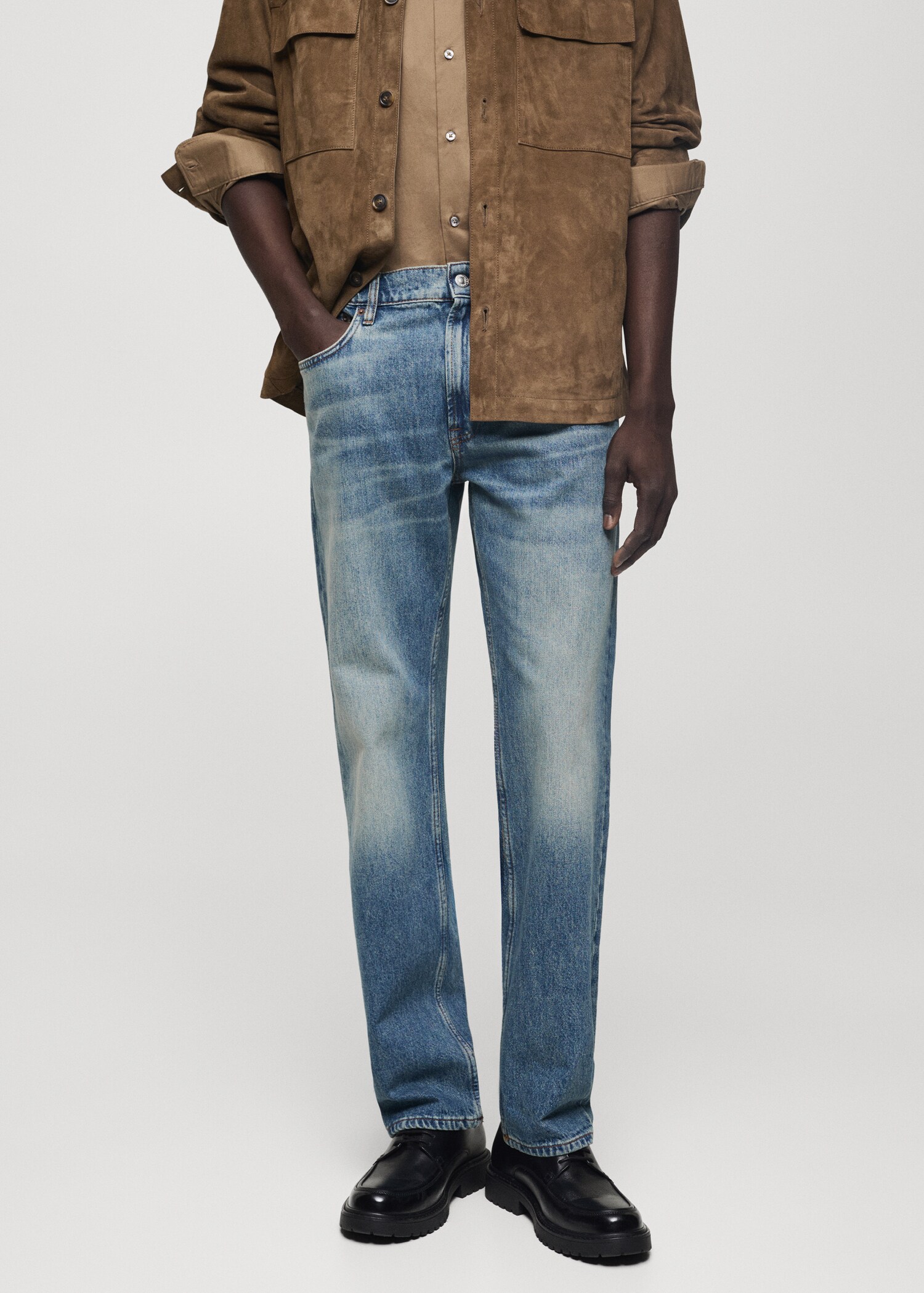 Jeans straight fit efecto desgastado - Plano medio
