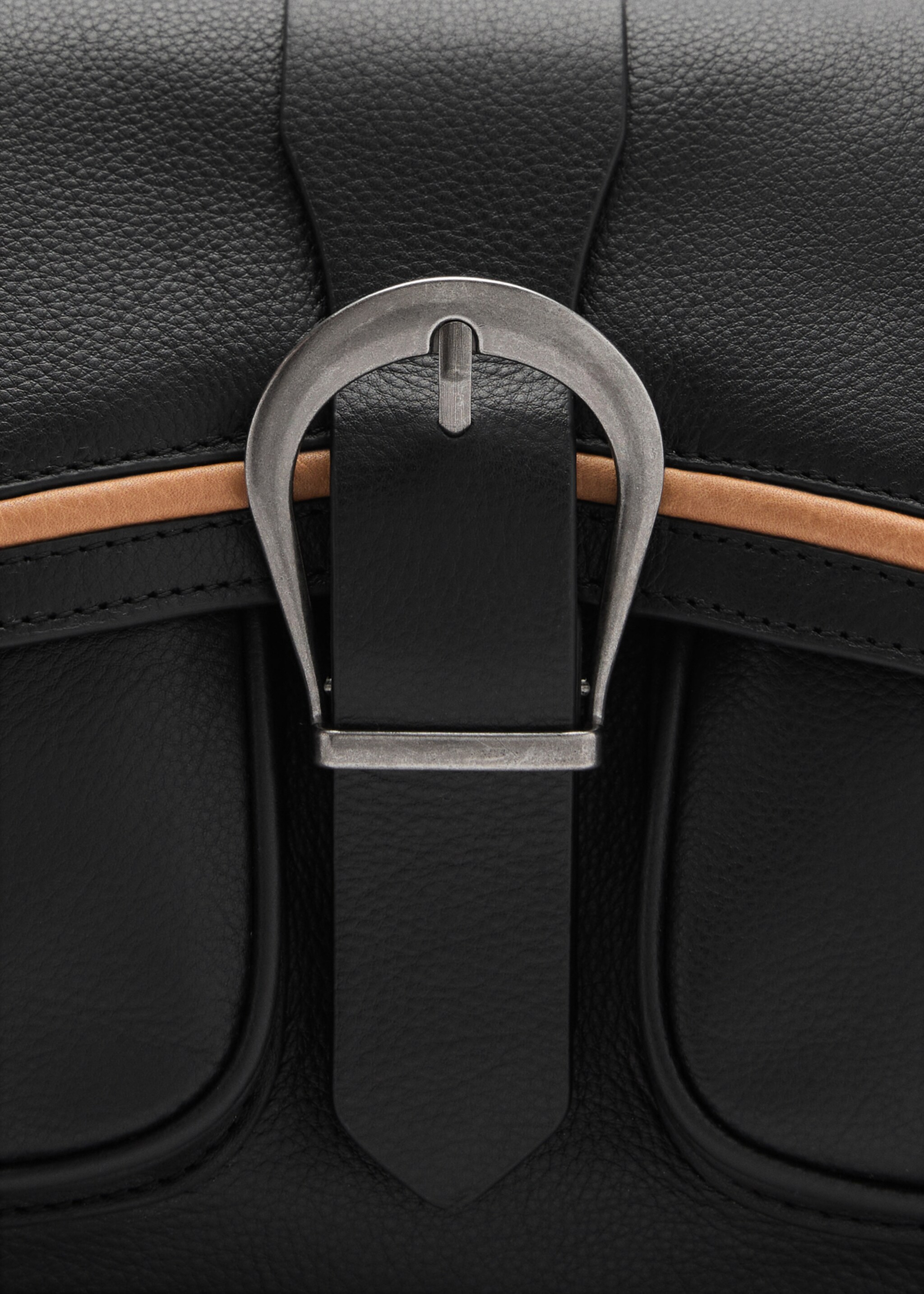 Buckle leather bag - Details of the article 1, Black. Ref: 77036352-00.