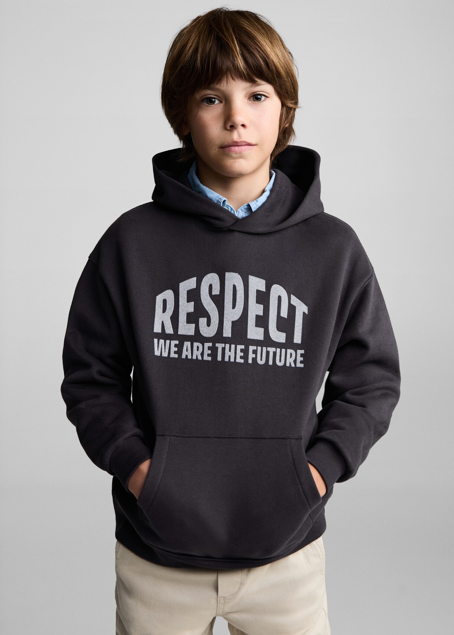 Gemustertes Kapuzen-Sweatshirt - Mittlere Ansicht