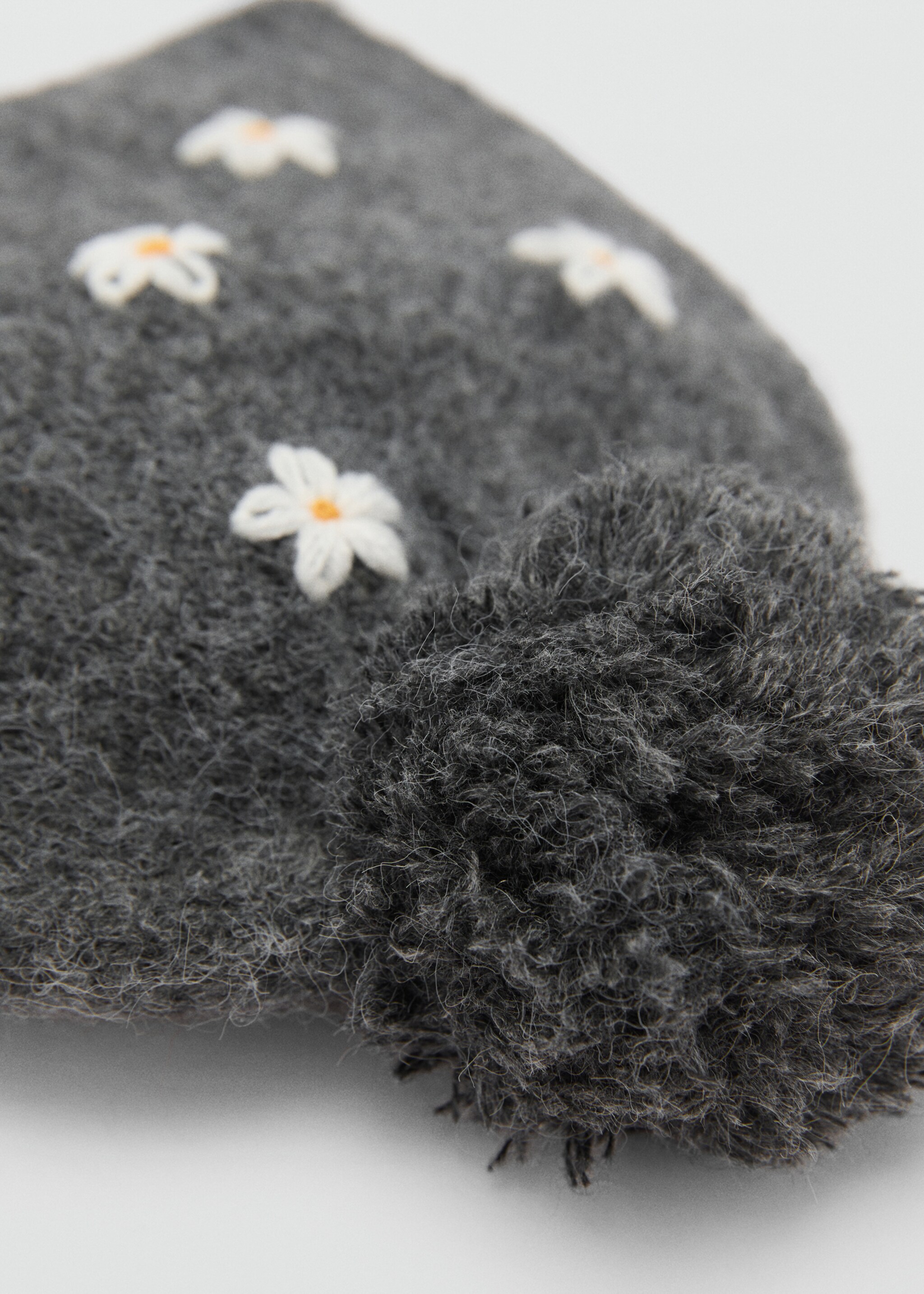Knitted wool-blend cap - Medium plane