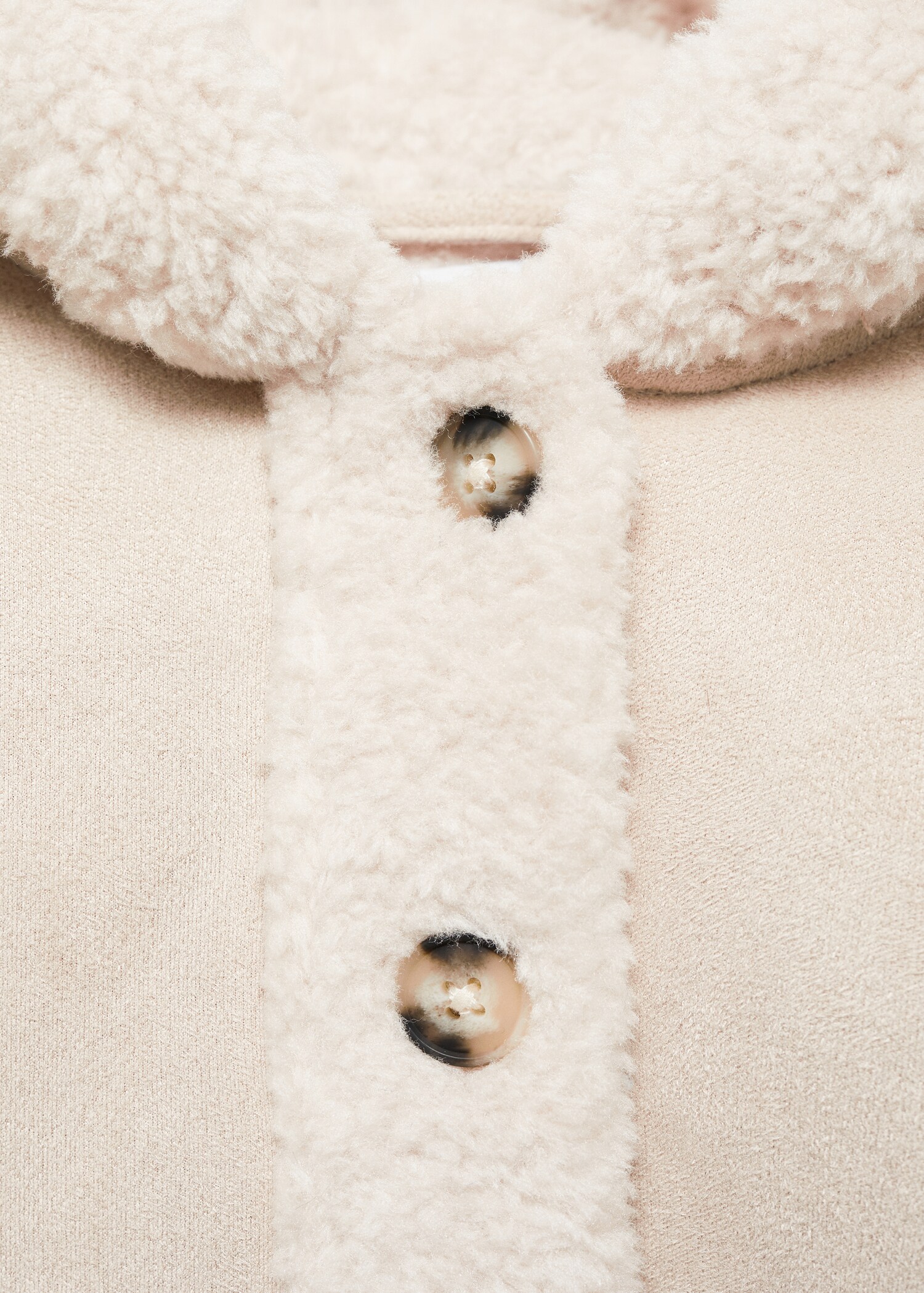 Manteau double face imitation fourrure - Détail de l'article 8