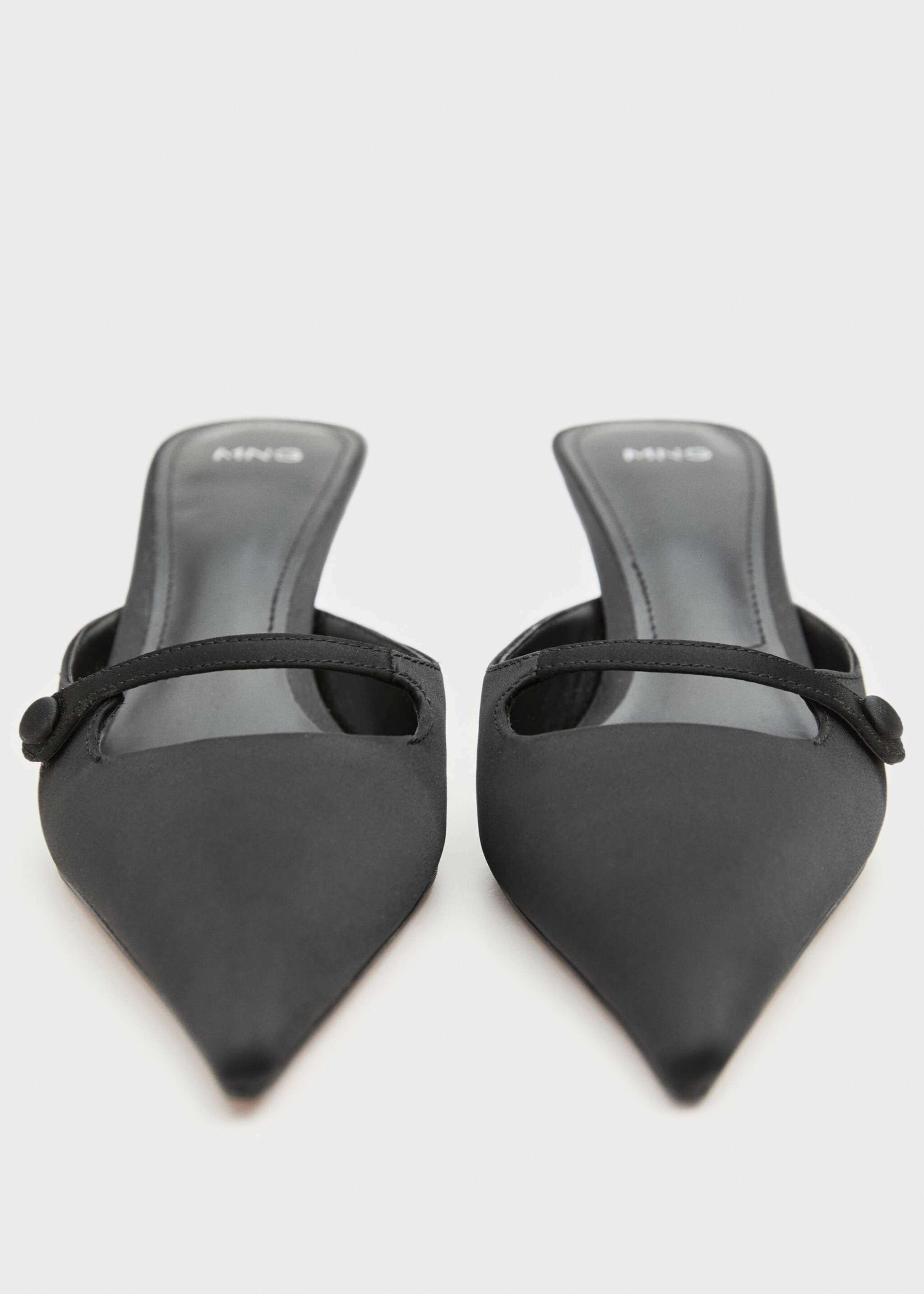 Satin kitten-heel shoes - Details of the article 2, Black. Ref: 77036747-00.