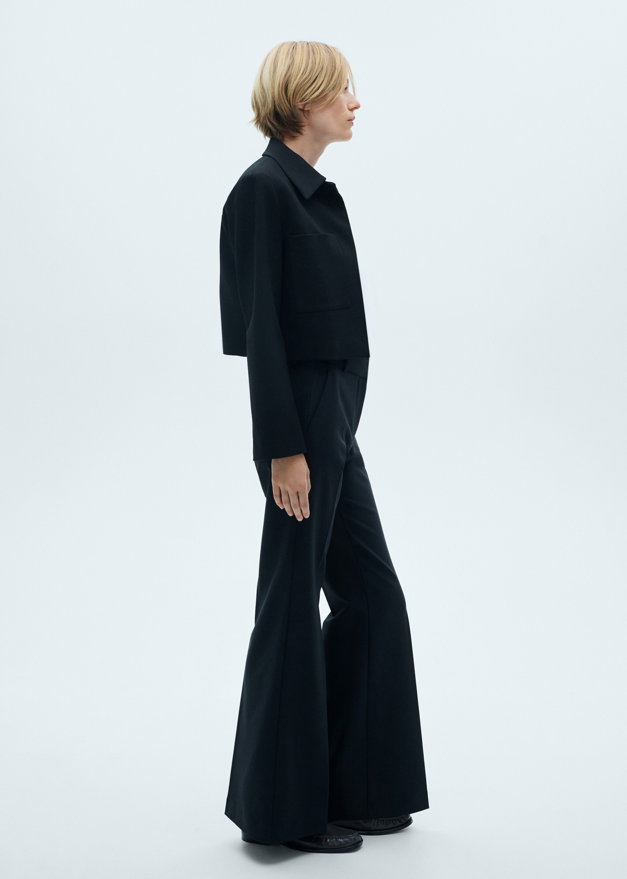Mid-rise flared trousers - Details of the article 1, Black. Ref: 77036756-00.