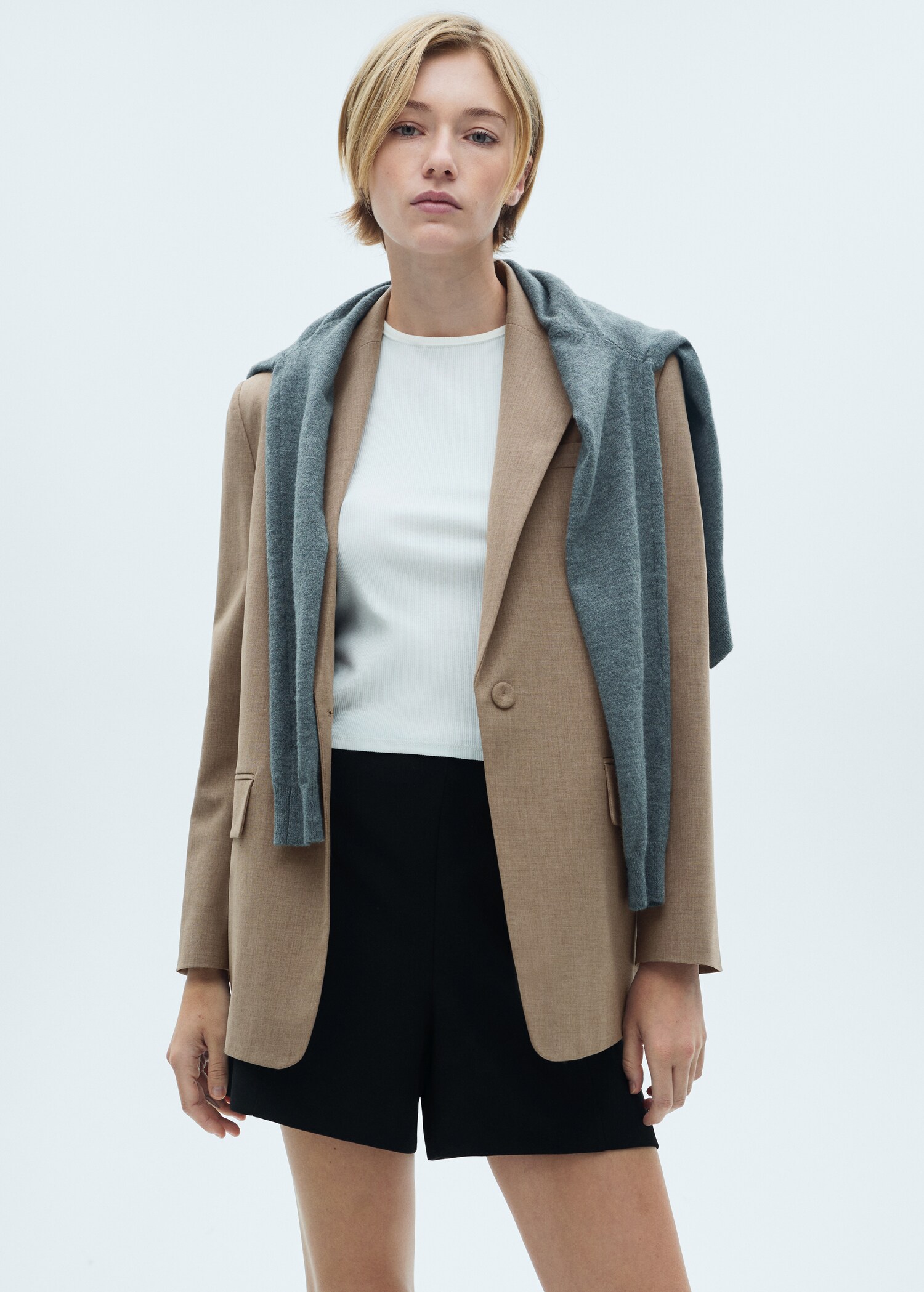 Blazer Anzug aus Wolle - Detail des Artikels 2