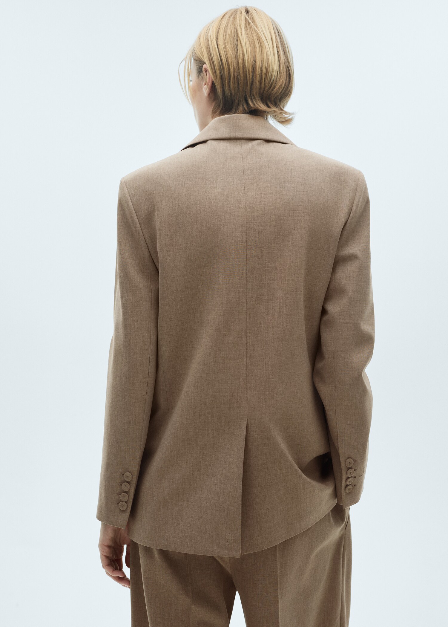 Blazer Anzug aus Wolle - Rückseite des Artikels