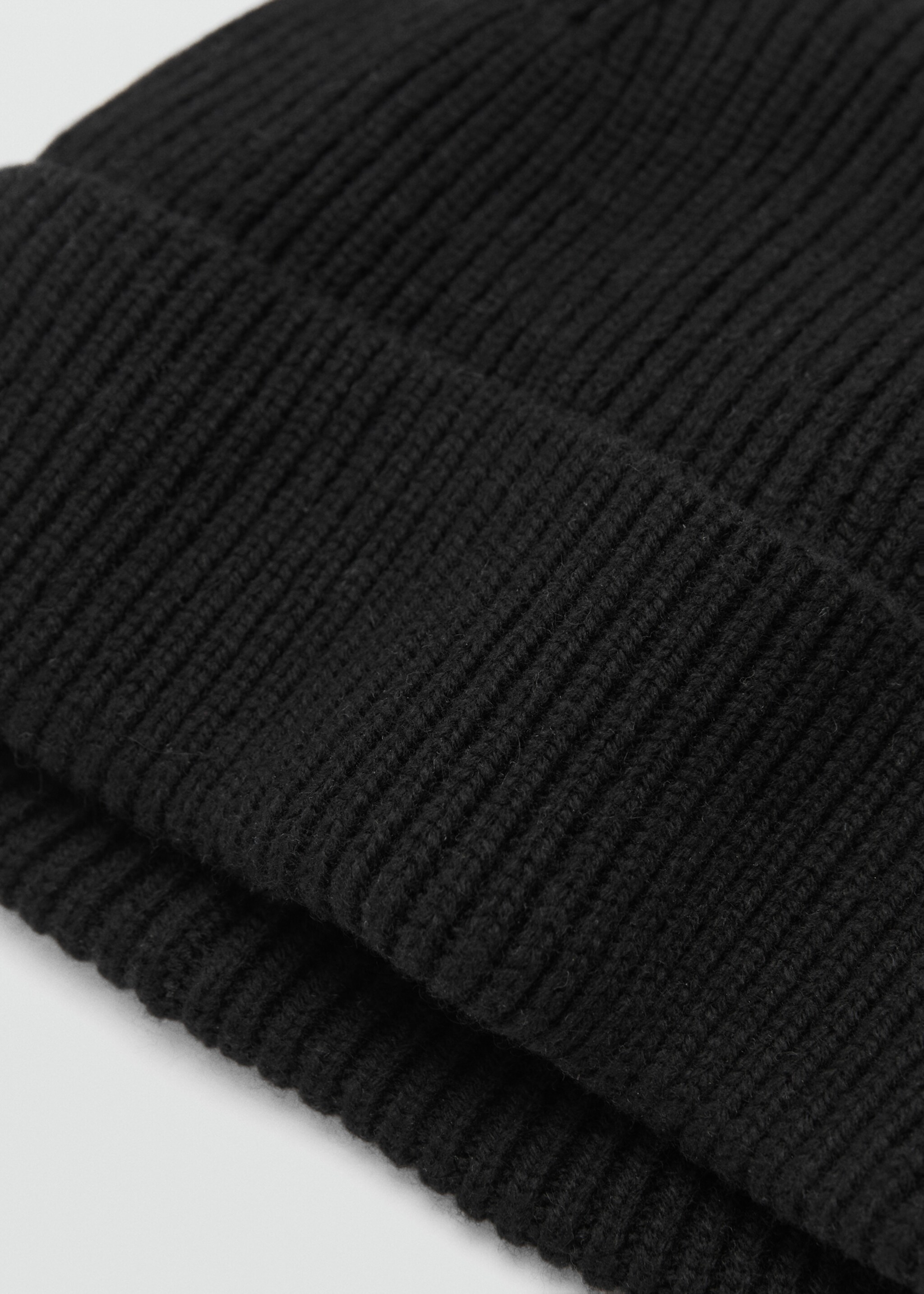 Wool and cashmere-blend ribbed hat - Medium plane, Black. Ref: 77037113-00.