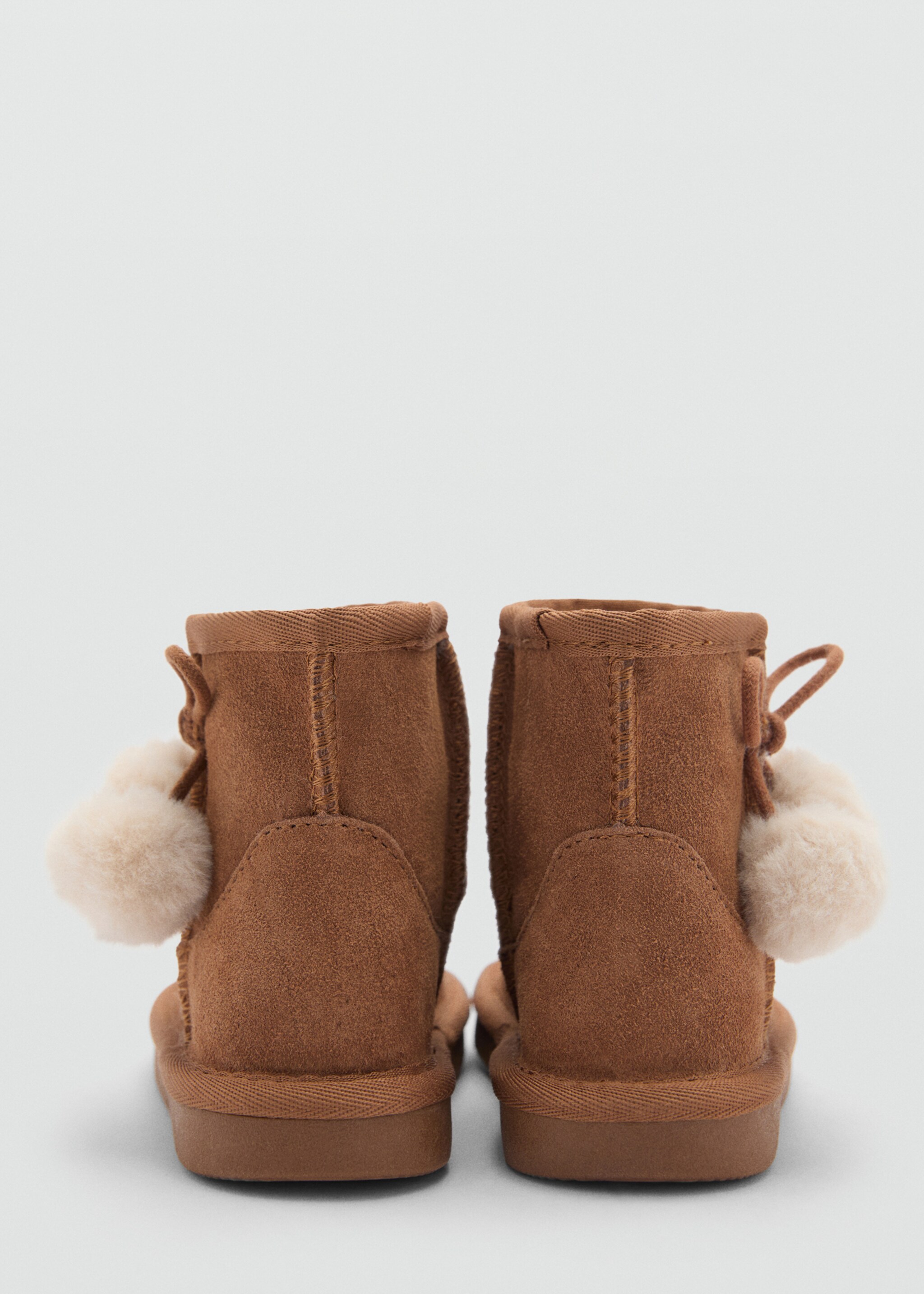 Low-cut leather boots - Details of the article 2, Medium Brown. Ref: 77037118-00.