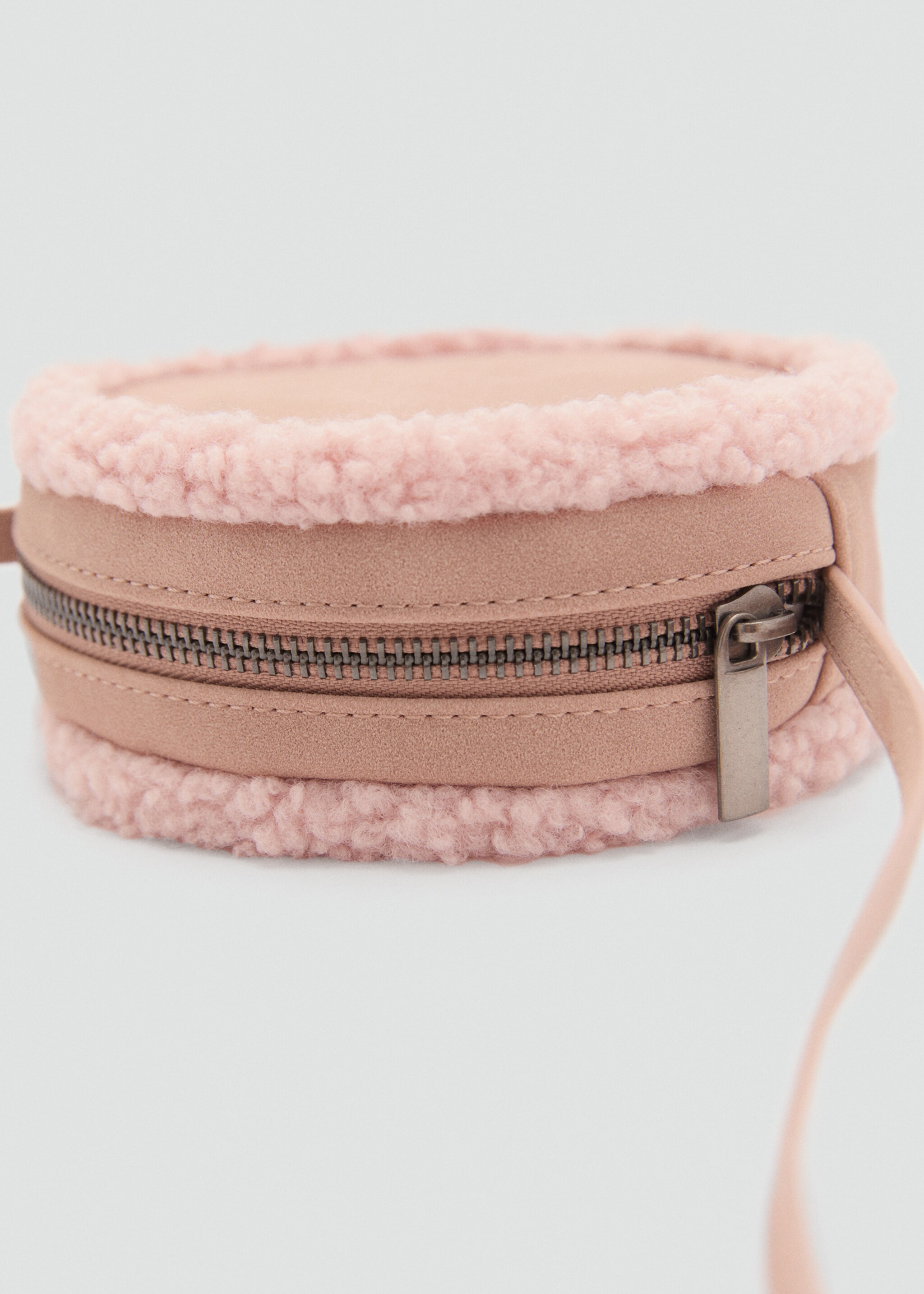 Round small bag - Details of the article 1, Pale Pink. Ref: 77037120-00.