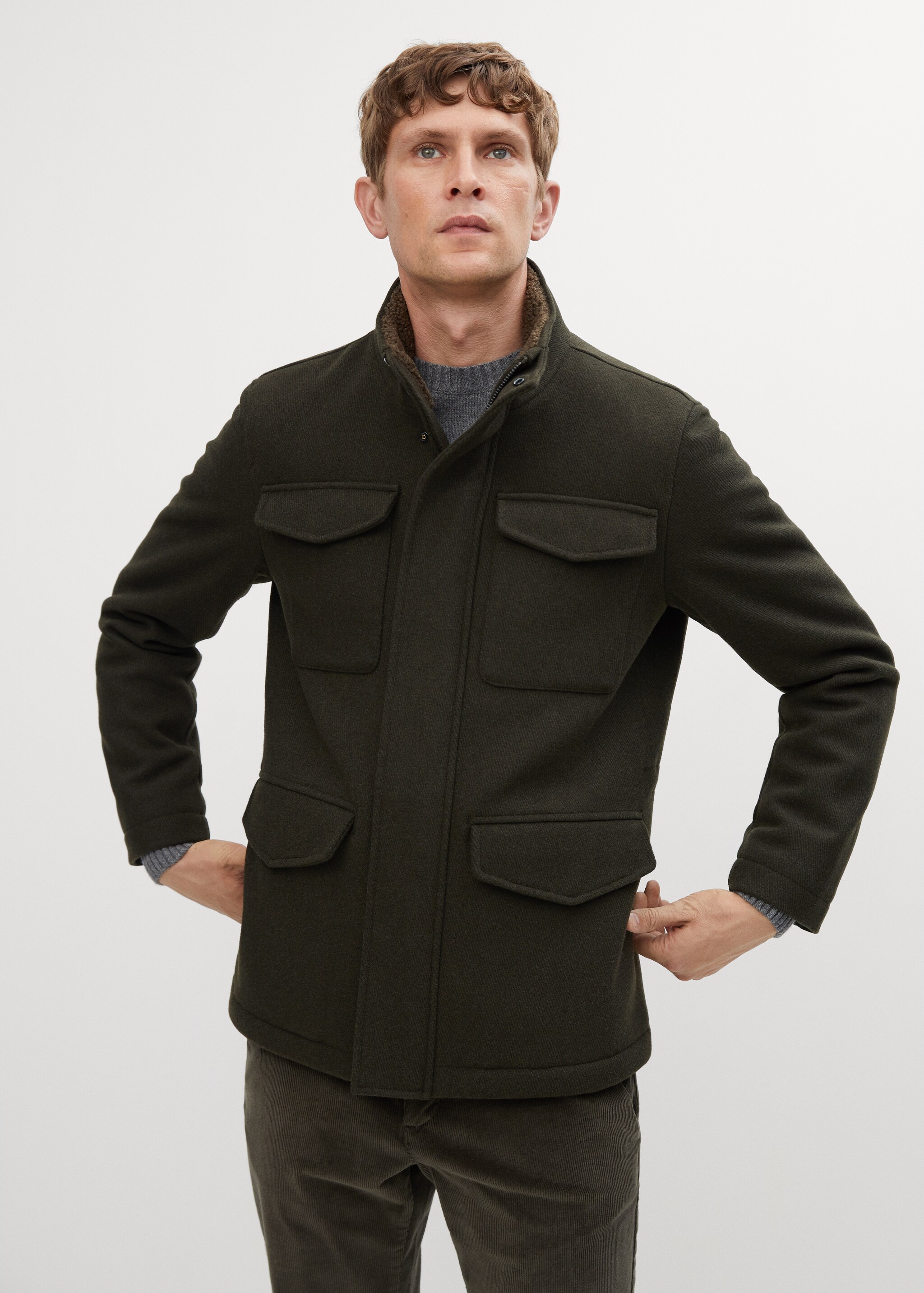 Chaquetón lana reciclada - Plano medio