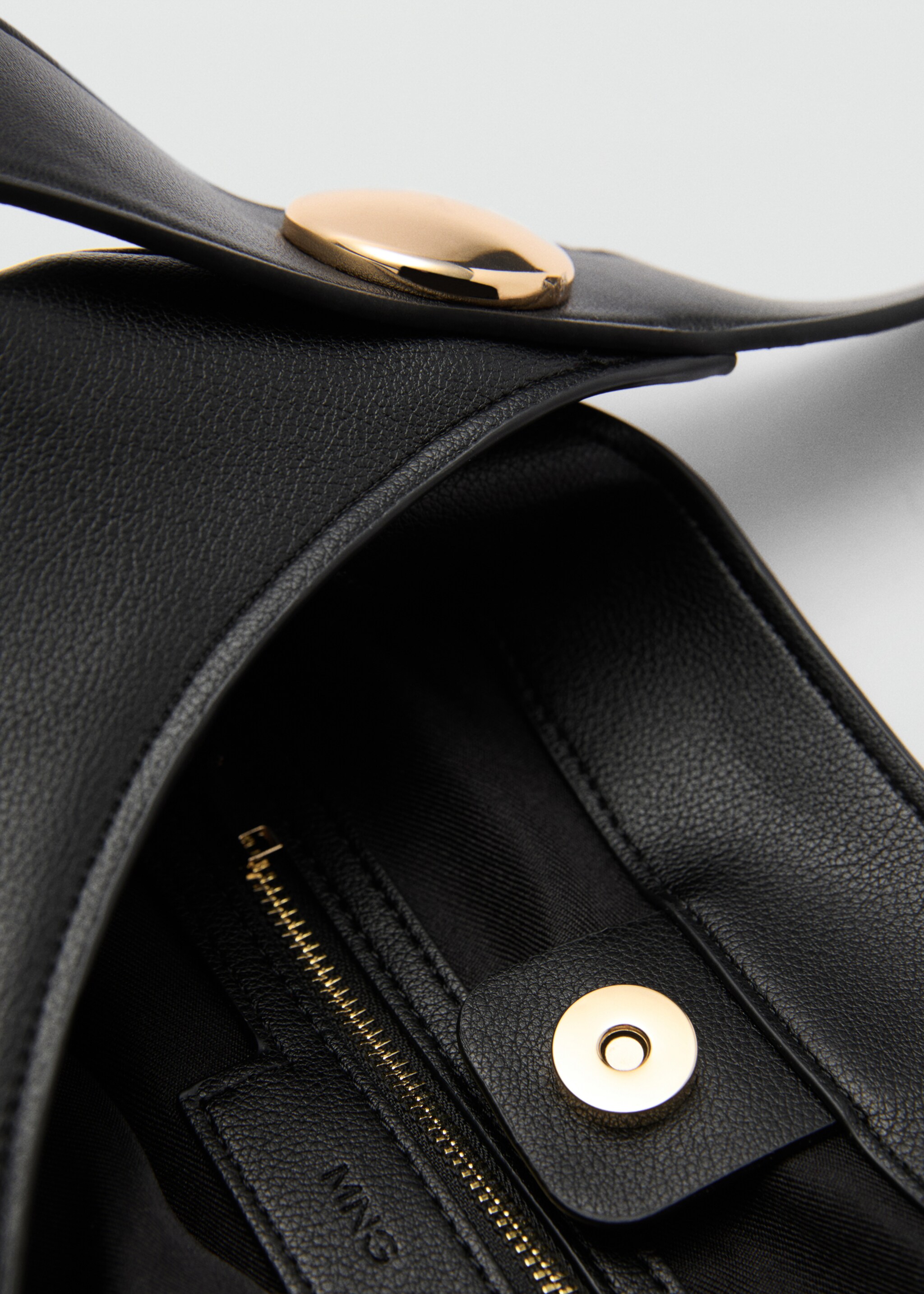 Shopper bag with metallic detail - Details of the article 3, Black. Ref: 77037685-00.