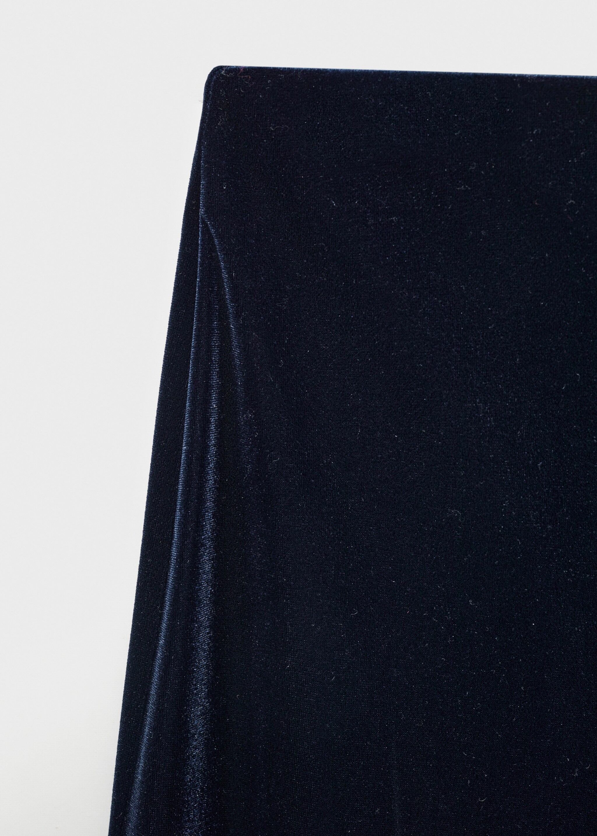 Wideleg-Samthose - Detail des Artikels 8, Nachtblau. Ref: 77037687-00.