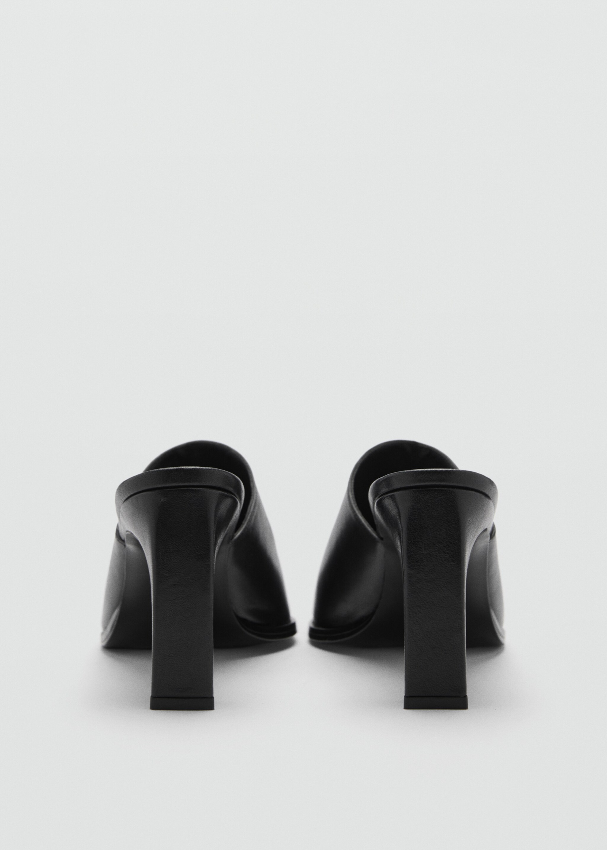 Leren slingback puntschoenen - Detail van het artikel 2, Zwart. Ref: 77037692-00.
