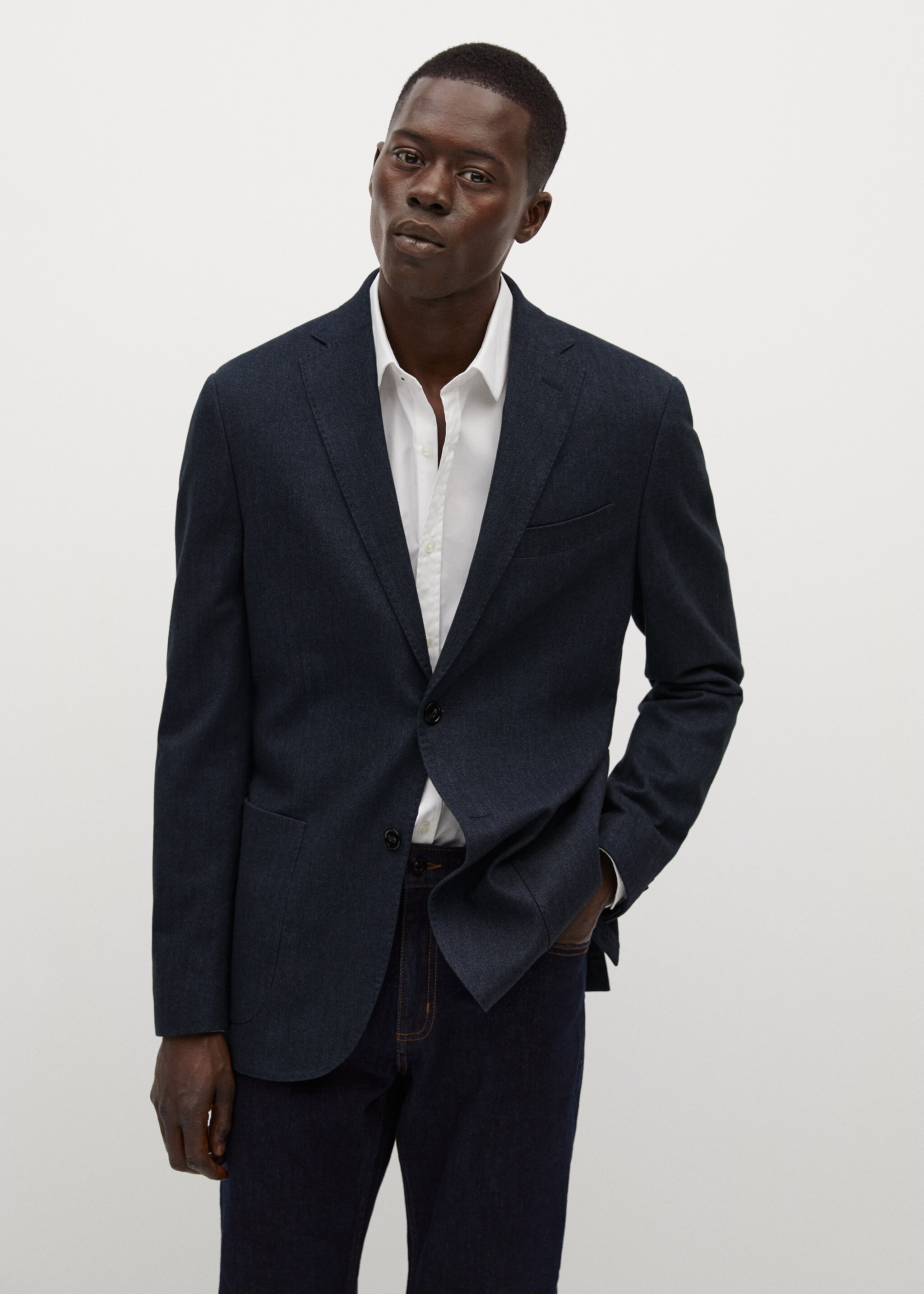 Americana slim fit algodón  - Plano medio