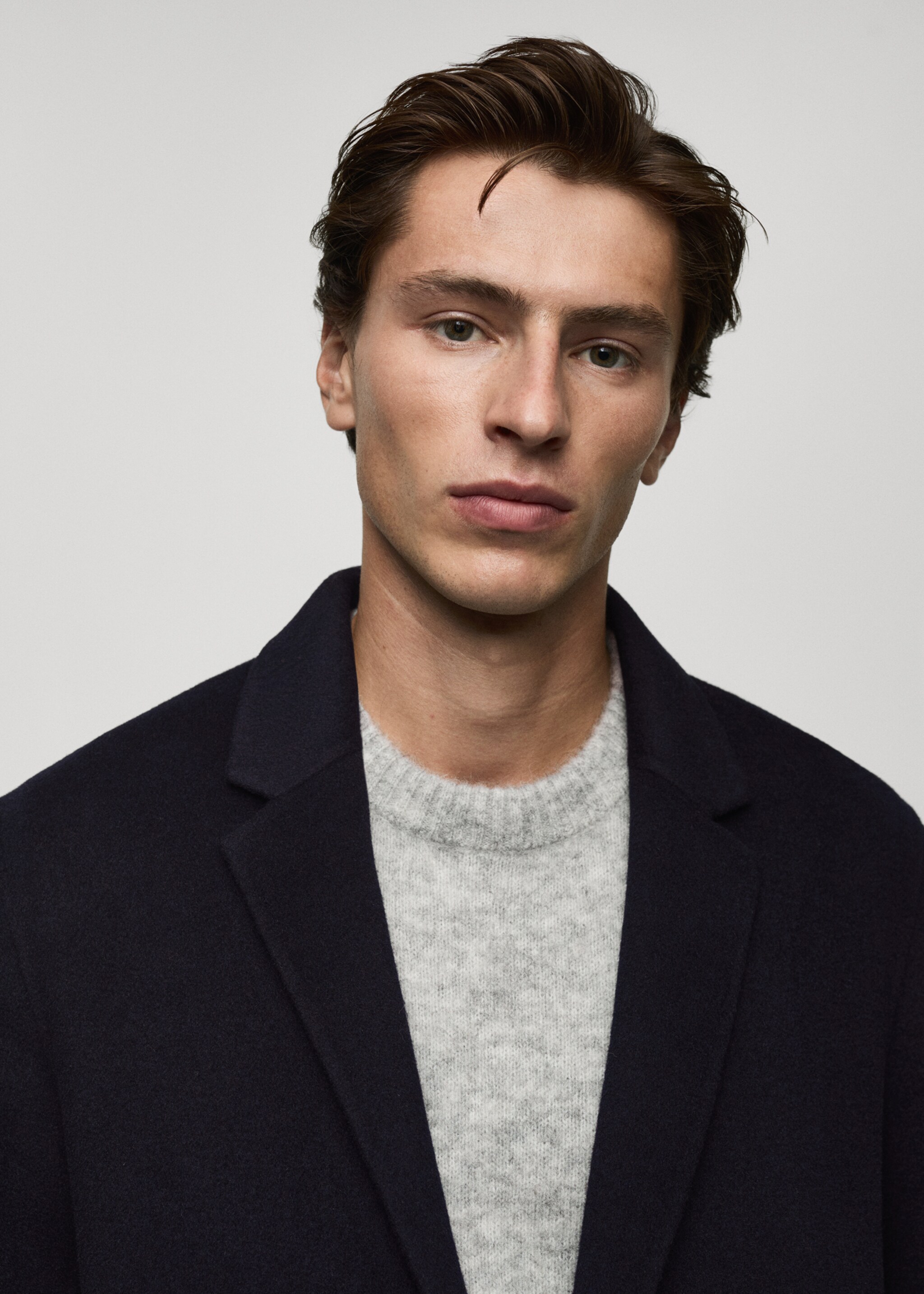 Handmade wool coat - Details of the article 1, Dark Navy. Ref: 77037913-00.