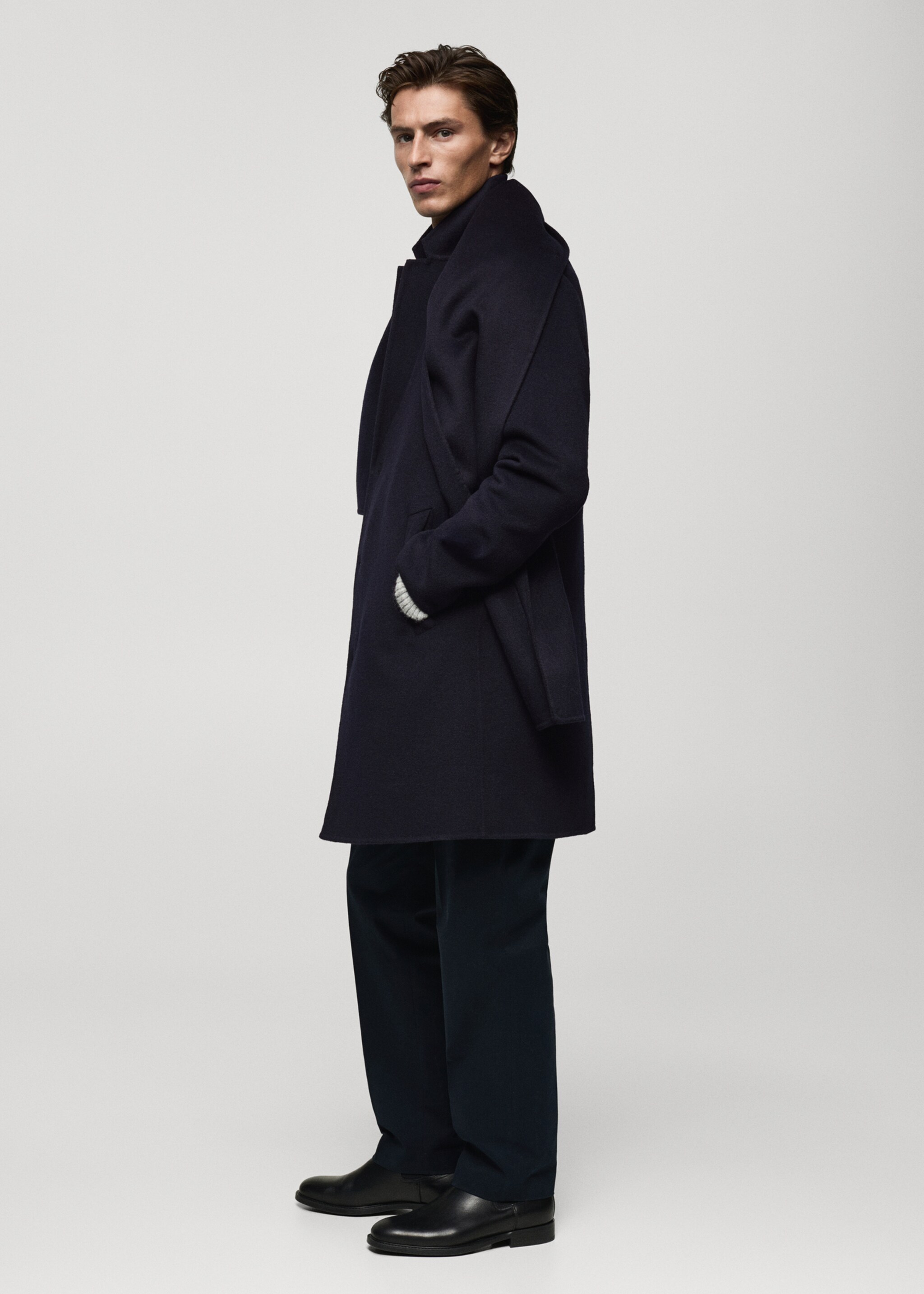 Handmade wool coat - Details of the article 2, Dark Navy. Ref: 77037913-00.