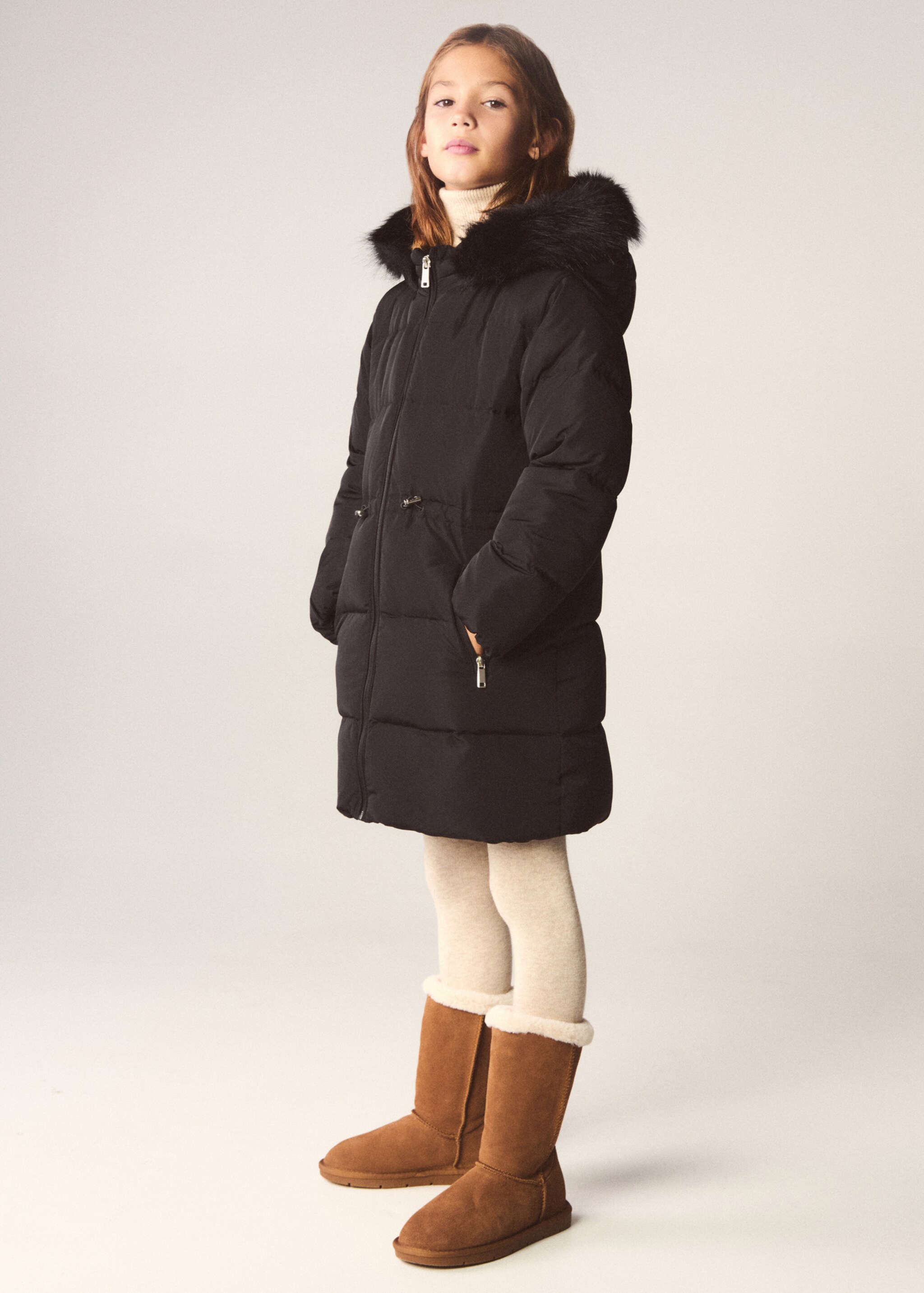 Puffer feather coat - Details of the article 5, Black. Ref: 77037921-00.