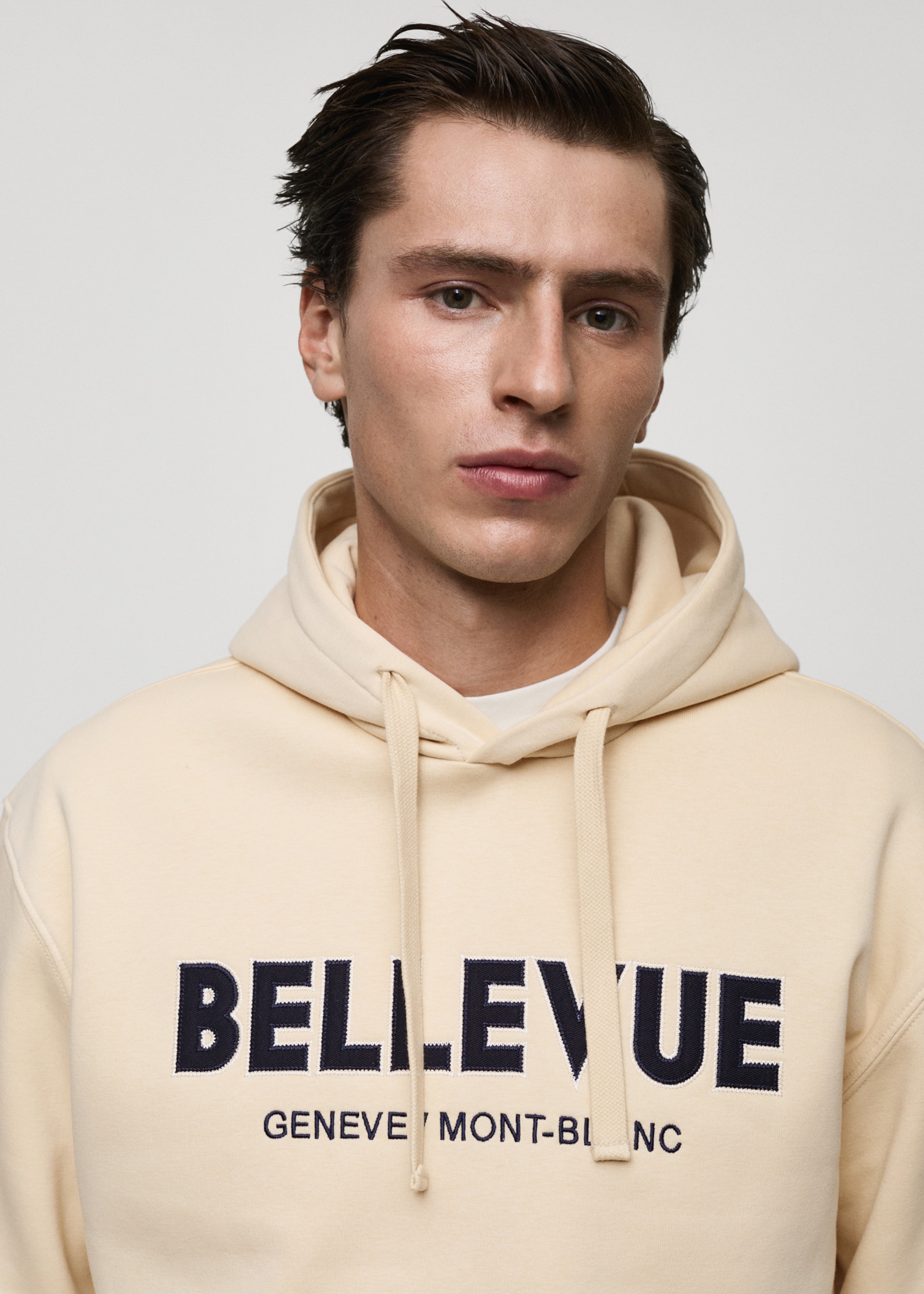 Cotton sweatshirt with printed text - Details of the article 1, Ecru. Ref: 77037924-00.