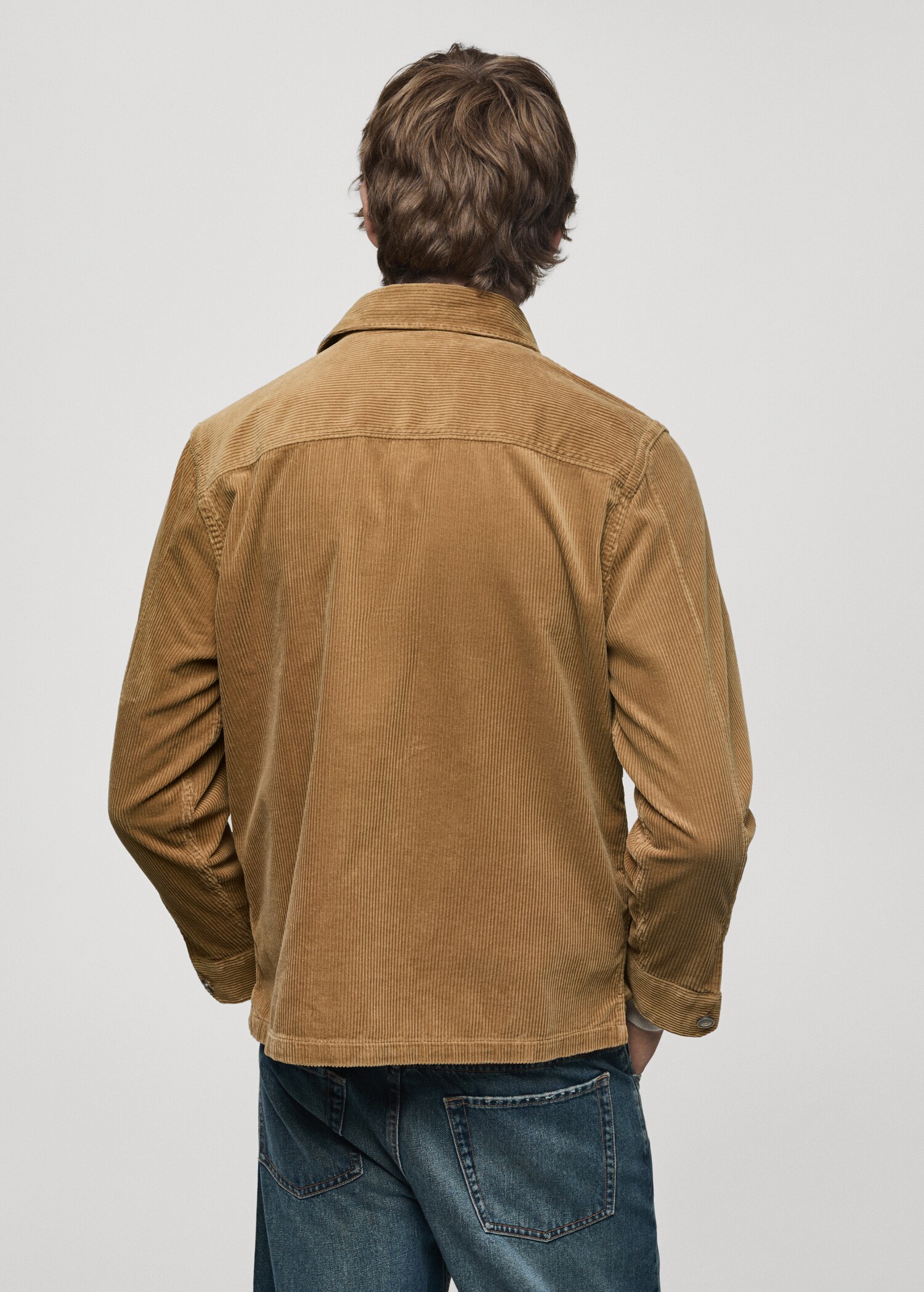 Corduroy overshirt with pockets - Reverse of the article