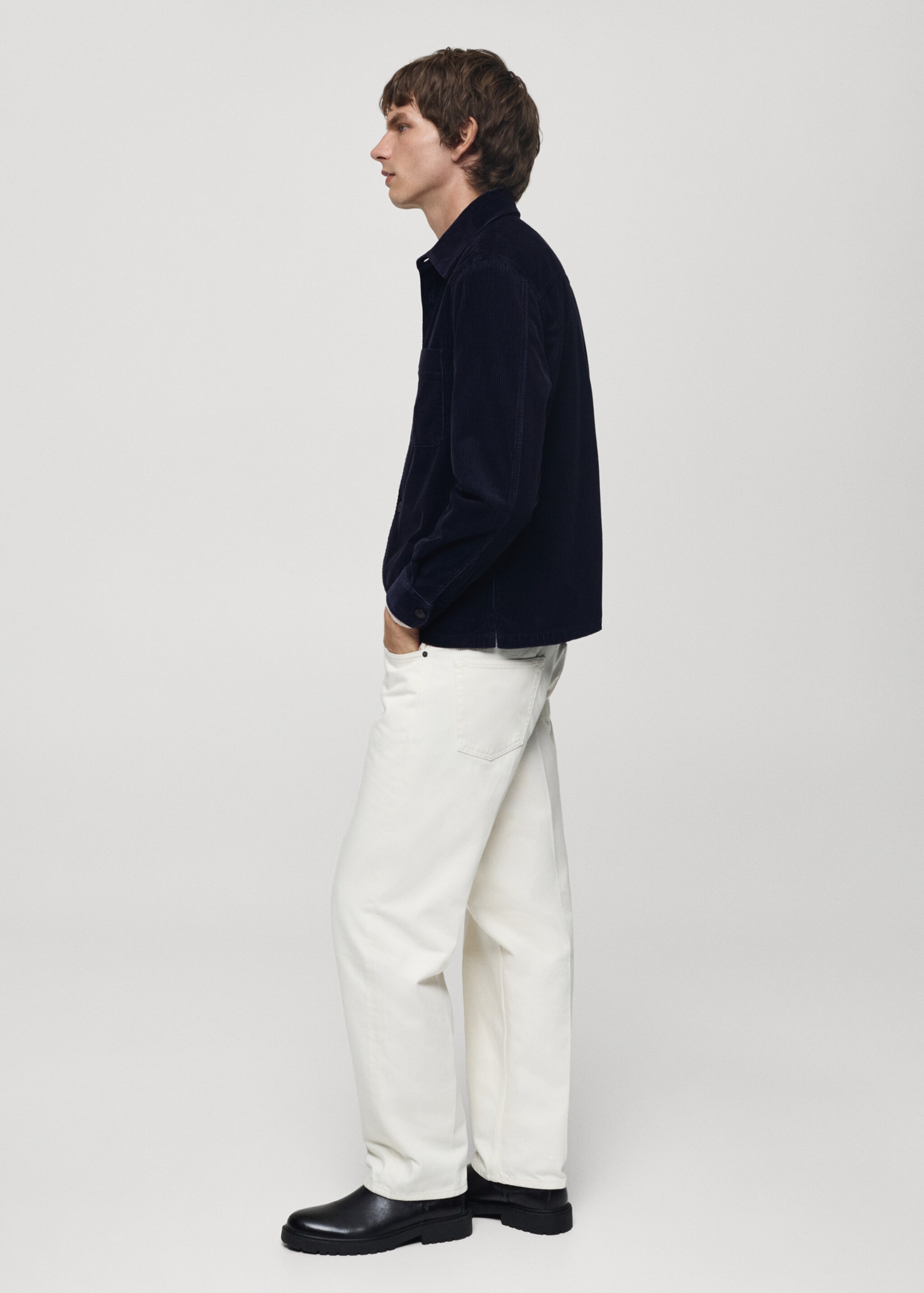 Corduroy overshirt with pockets - Details of the article 2, Dark Navy. Ref: 77037925-00.