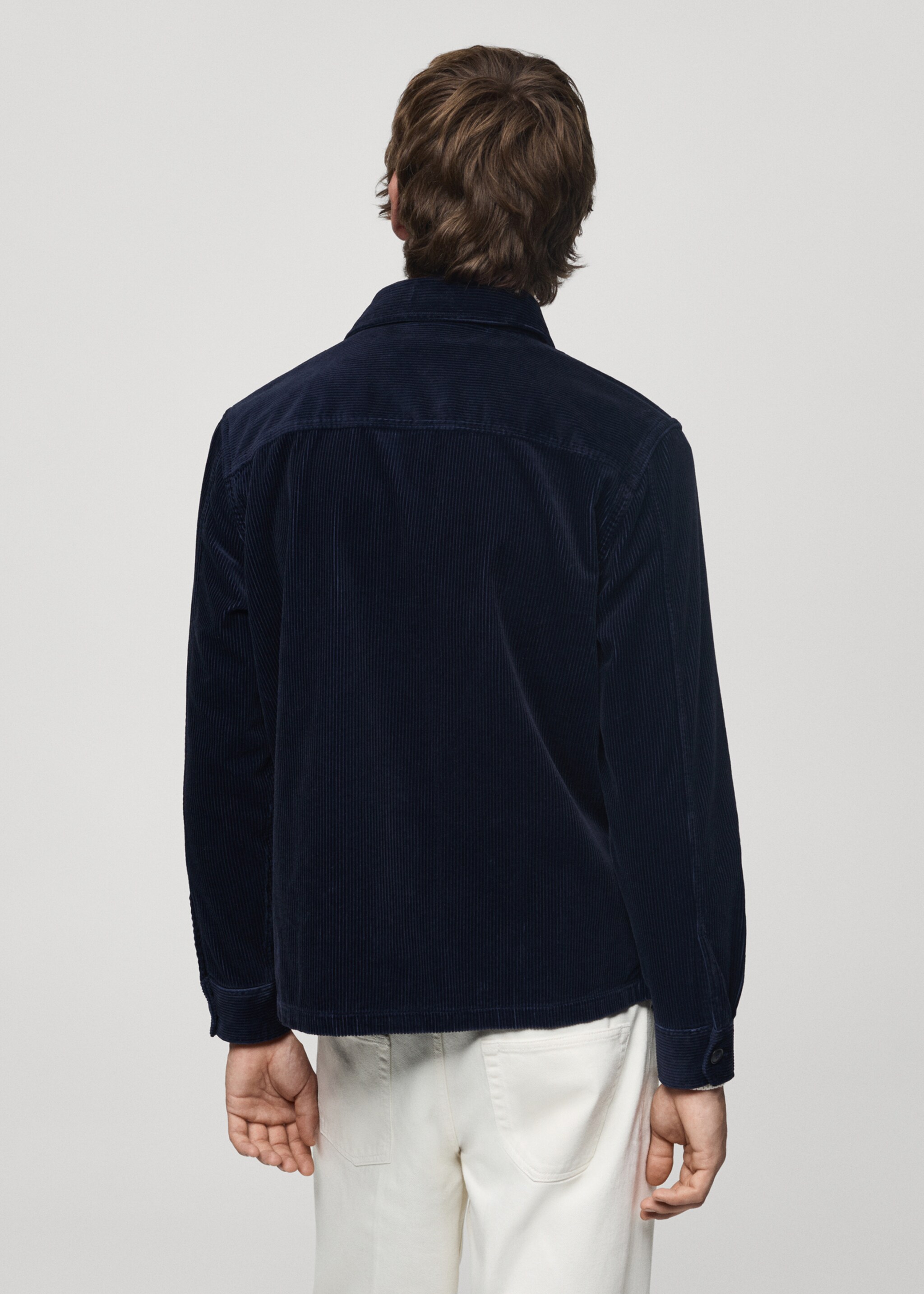 Corduroy overshirt with pockets - Reverse of the article, Dark Navy. Ref: 77037925-00.