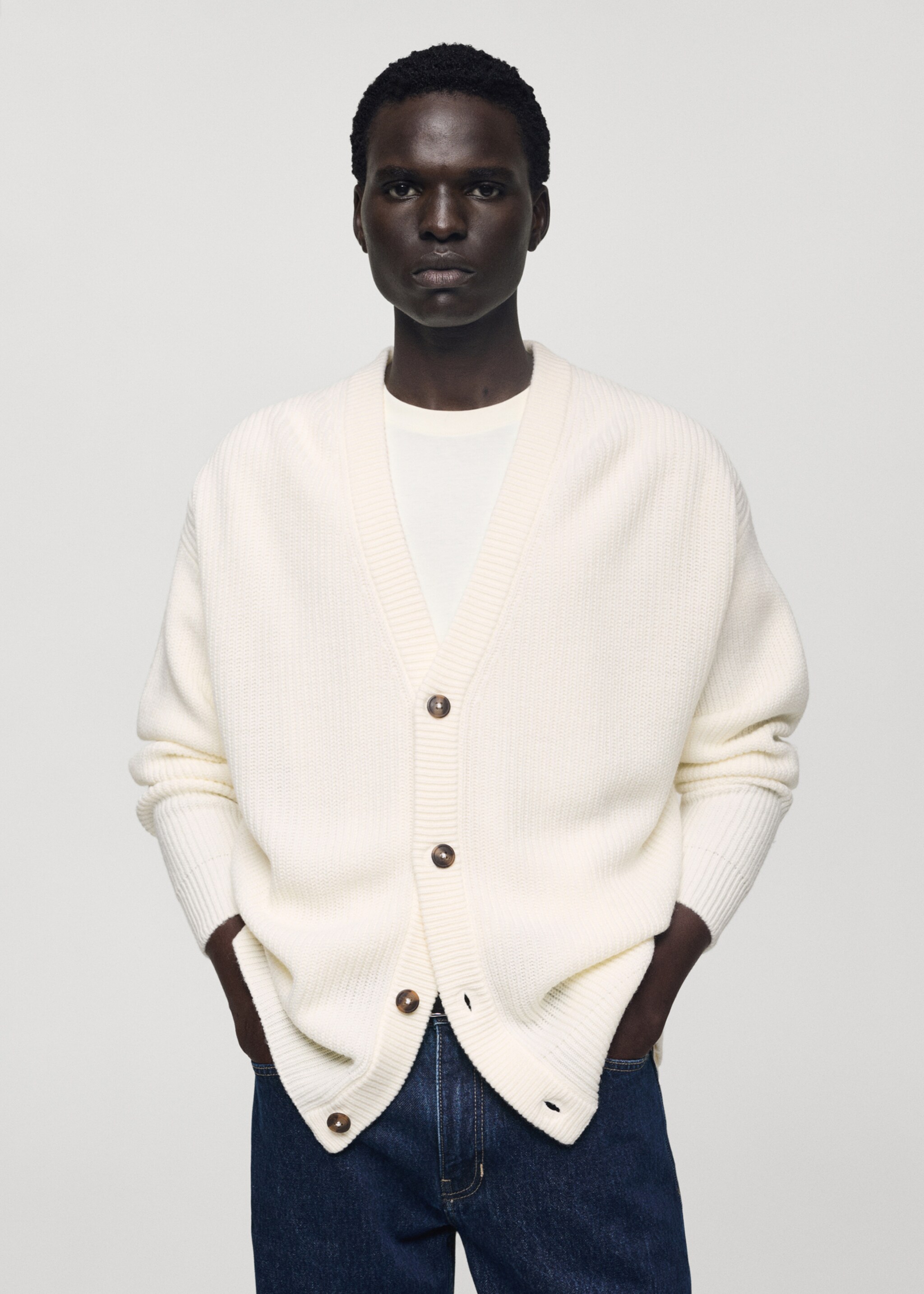Cardigan maglia spessa relaxed-fit - Piano medio, Bianco sporco. Ref: 77037930-00.