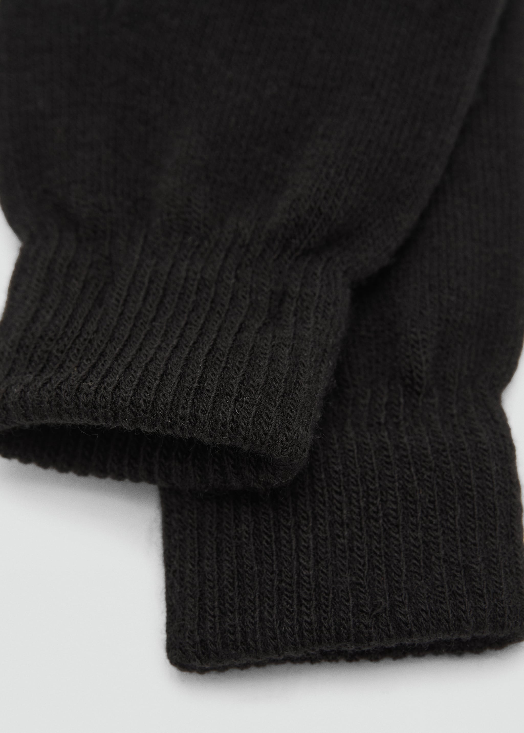 Touchscreen knitted gloves - Medium plane, Black. Ref: 77037936-00.