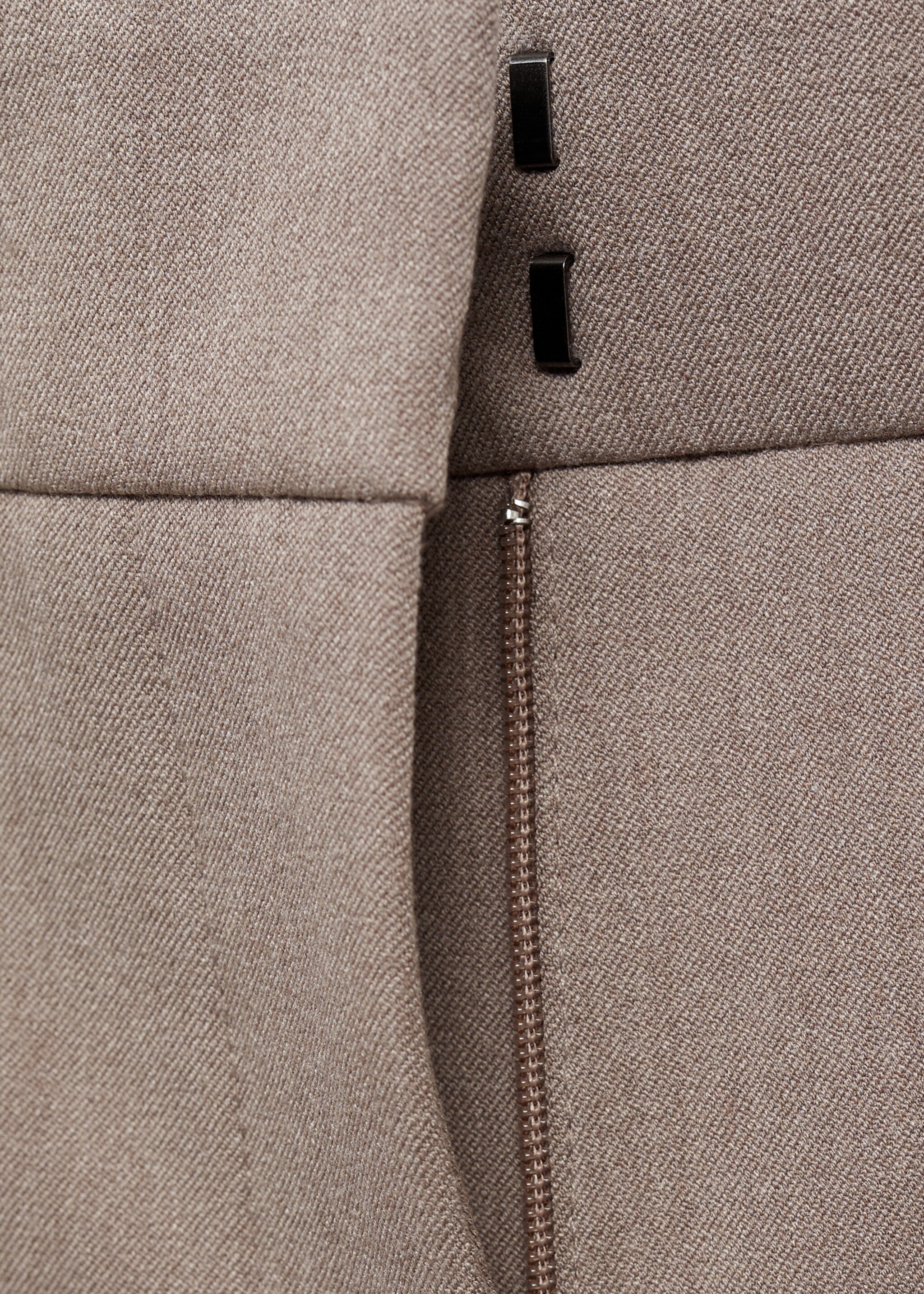 Flared flowing trousers - Details of the article 8, Medium Brown. Ref: 77038266-00.