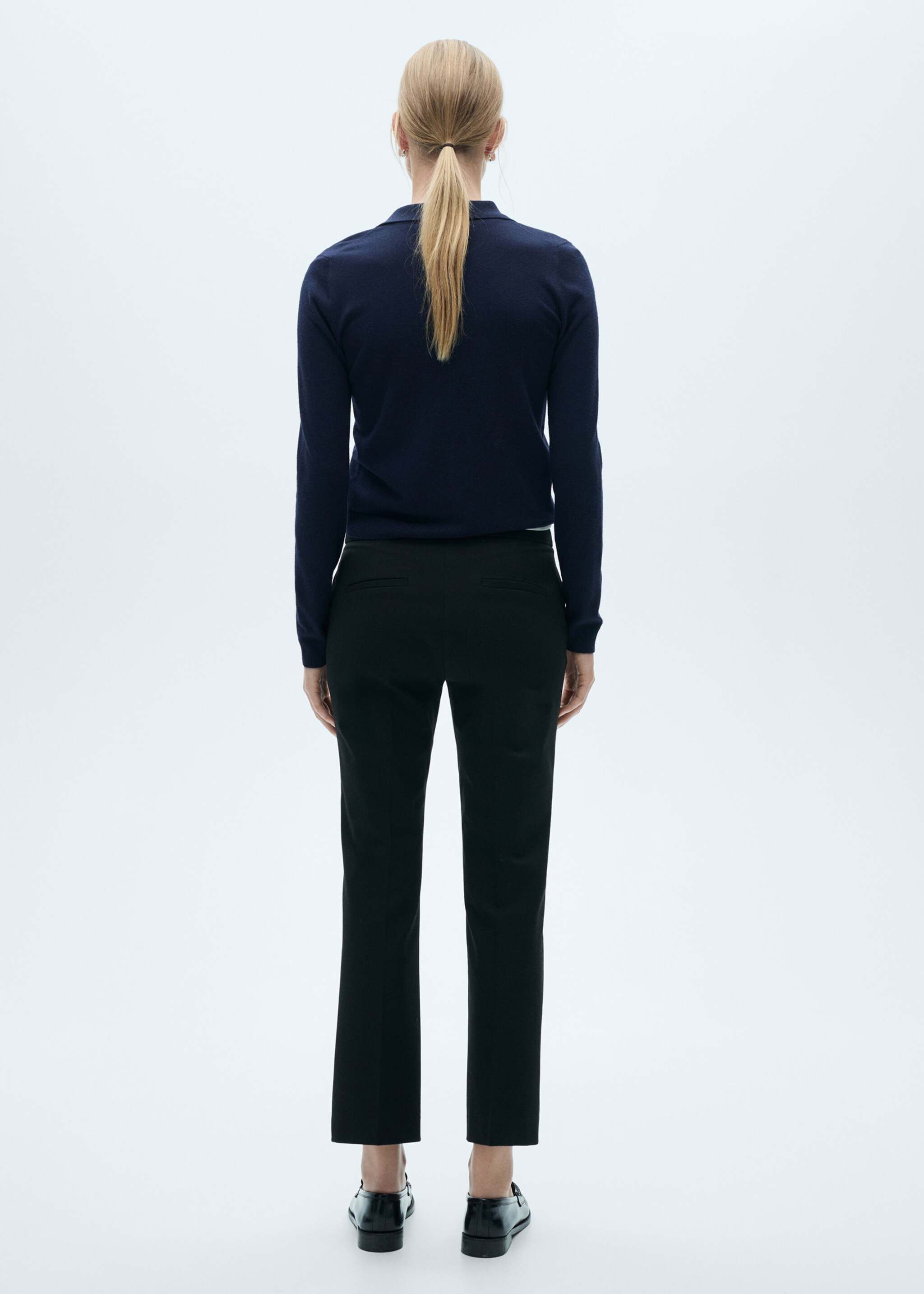 Flared flowing trousers - Reverse of the article, Black. Ref: 77038266-00.