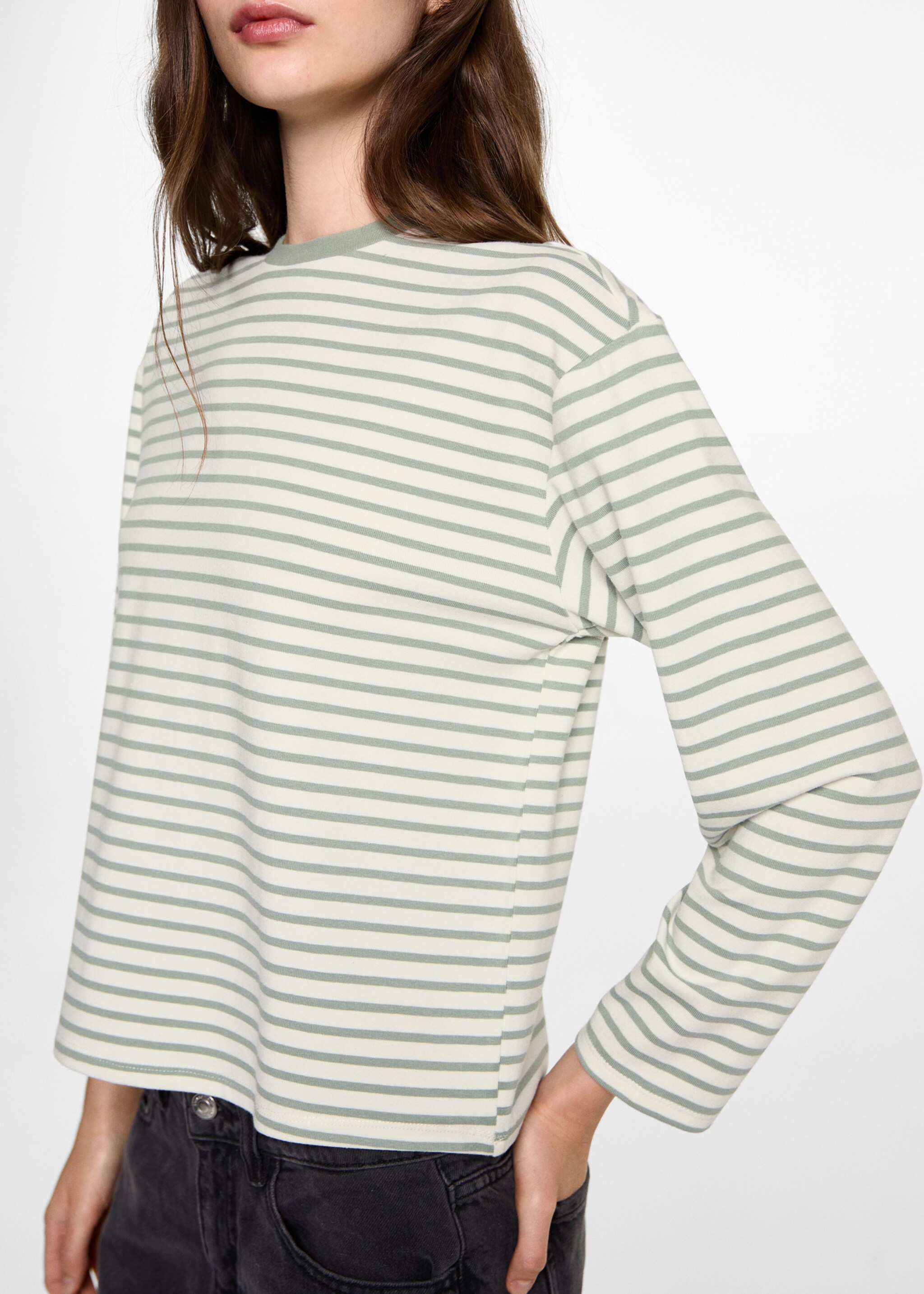 Striped long sleeves t-shirt - Details of the article 6, Green. Ref: 77038282-00.