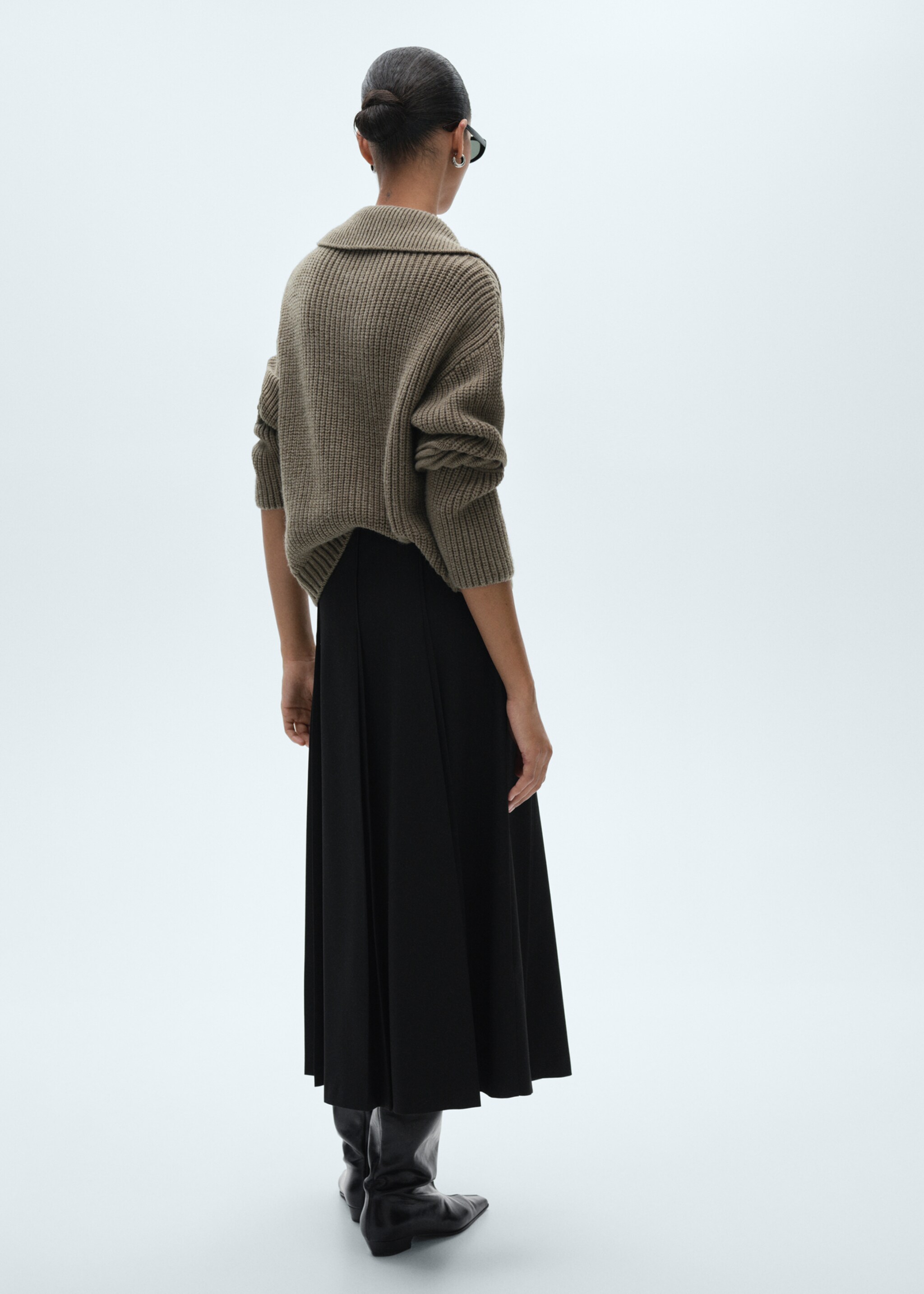 Geplooide midirok - Achterkant van het artikel, Zwart. Ref: 77038286-00.