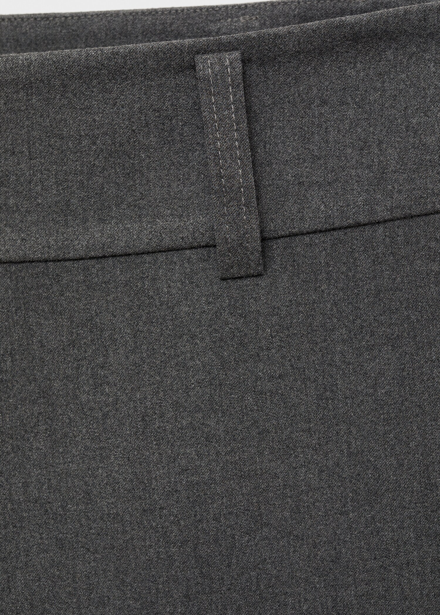 Low-rise flared trousers - Details of the article 8