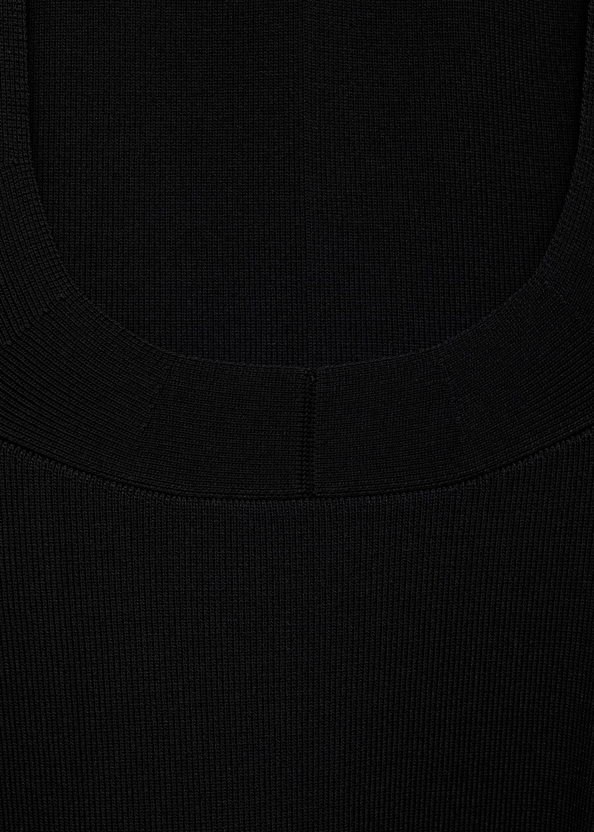 Open-back knitted dress - Details of the article 0, Black. Ref: 77039038-00.