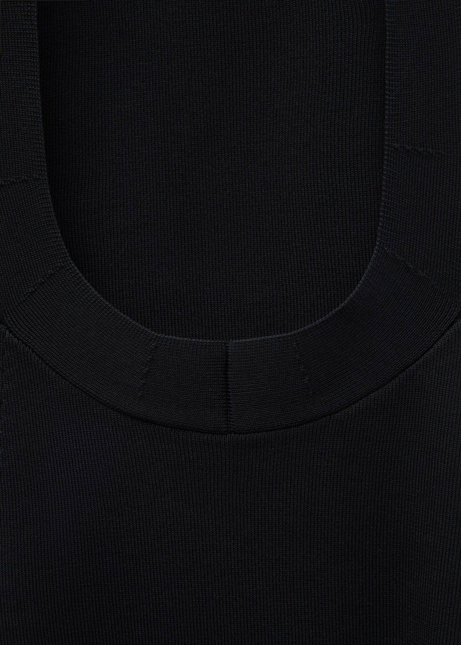 Halter-neck knitted bodysuit - Details of the article 0