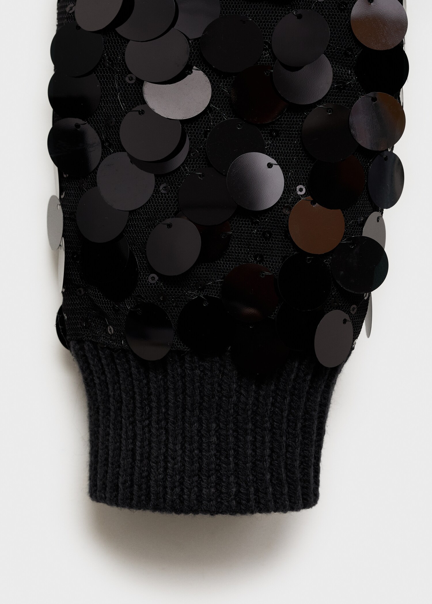 Strickjacke mit Pailletten - Detail des Artikels 0