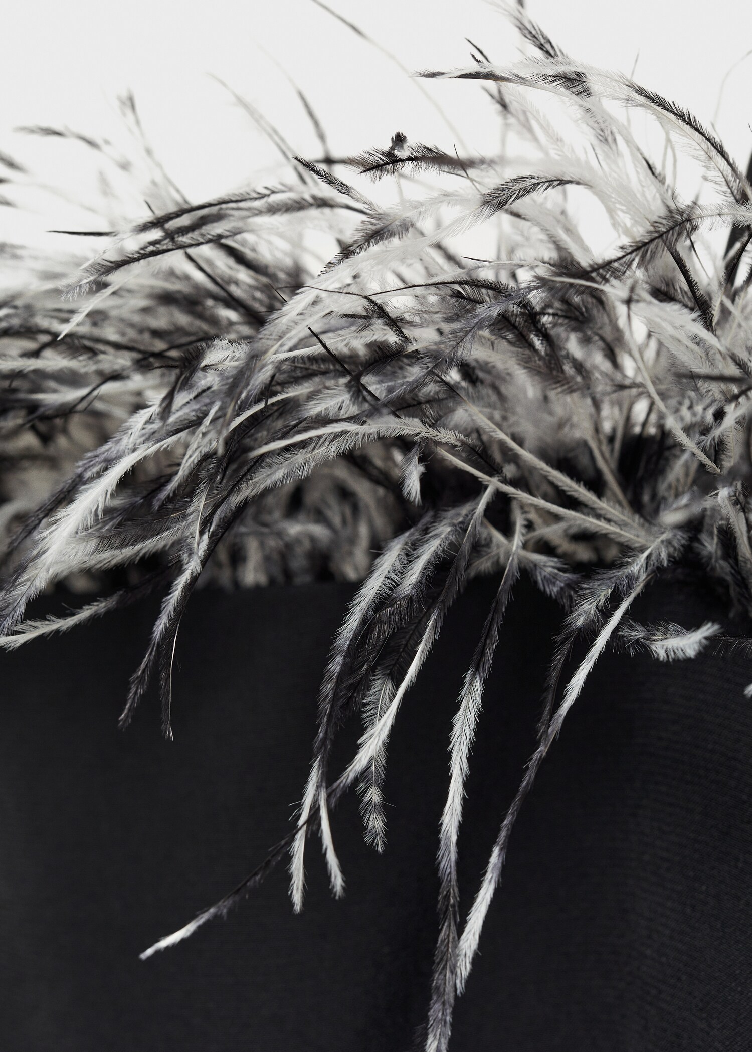 Strapless jurk met verendetail - Detail van het artikel 8