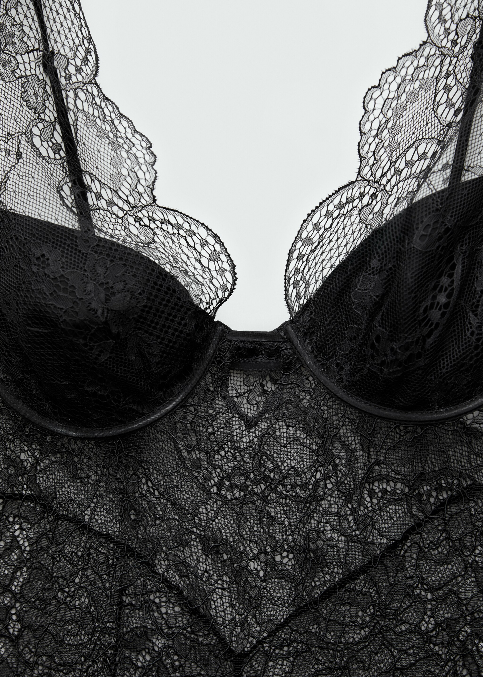 Guipure slip dress - Details of the article 8, Black. Ref: 77039076-00.