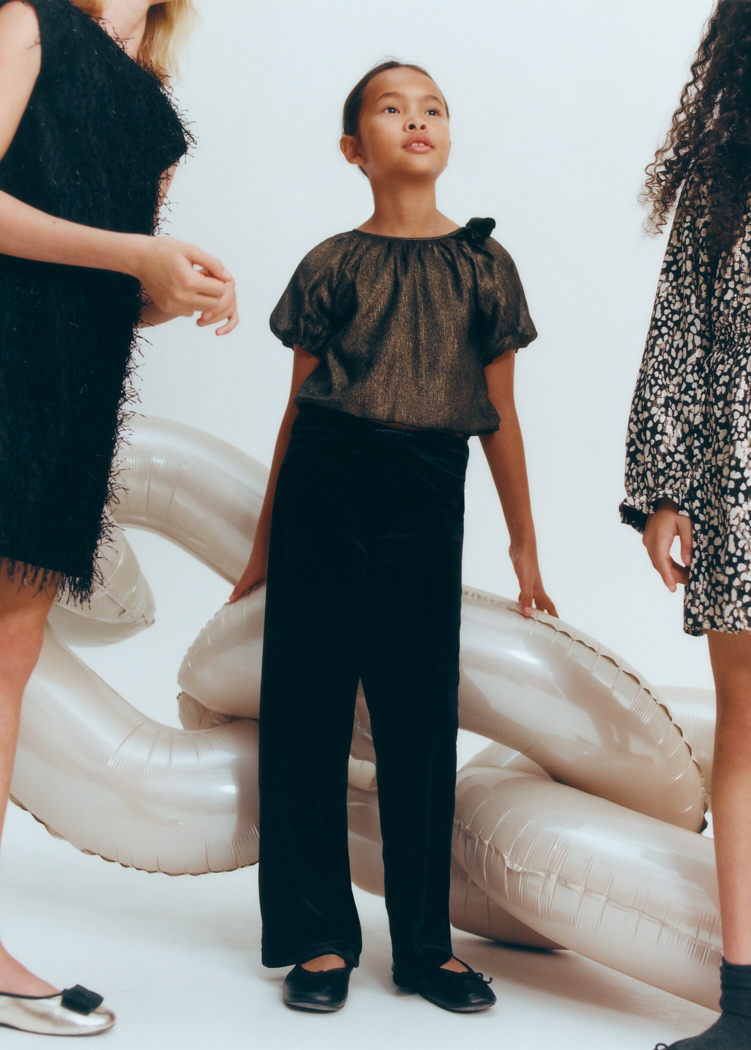 Blouse with metallic bow - Details of the article 5