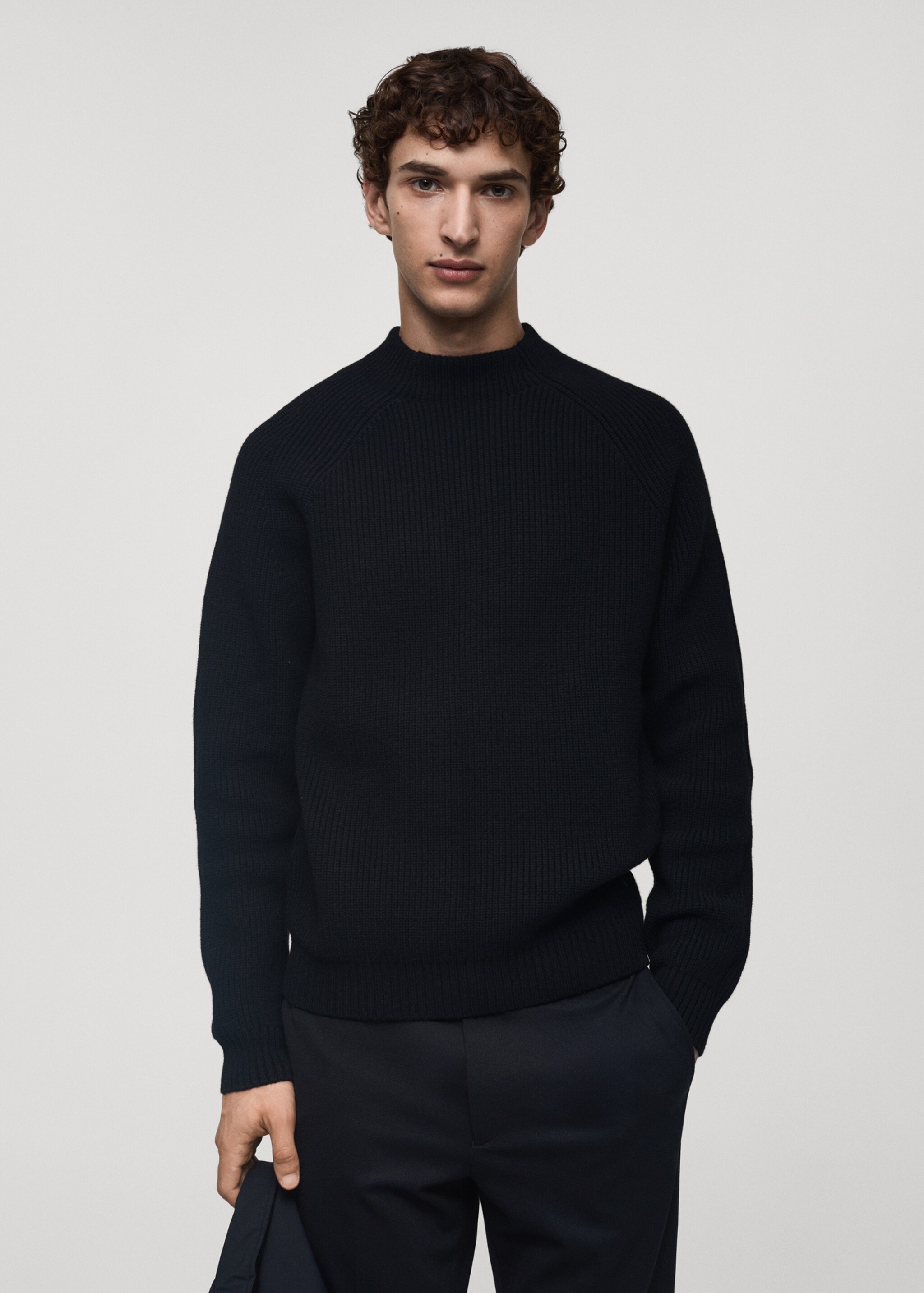Coolmax® breathable wool-blend sweater - Medium plane, Dark Navy. Ref: 77039241-00.