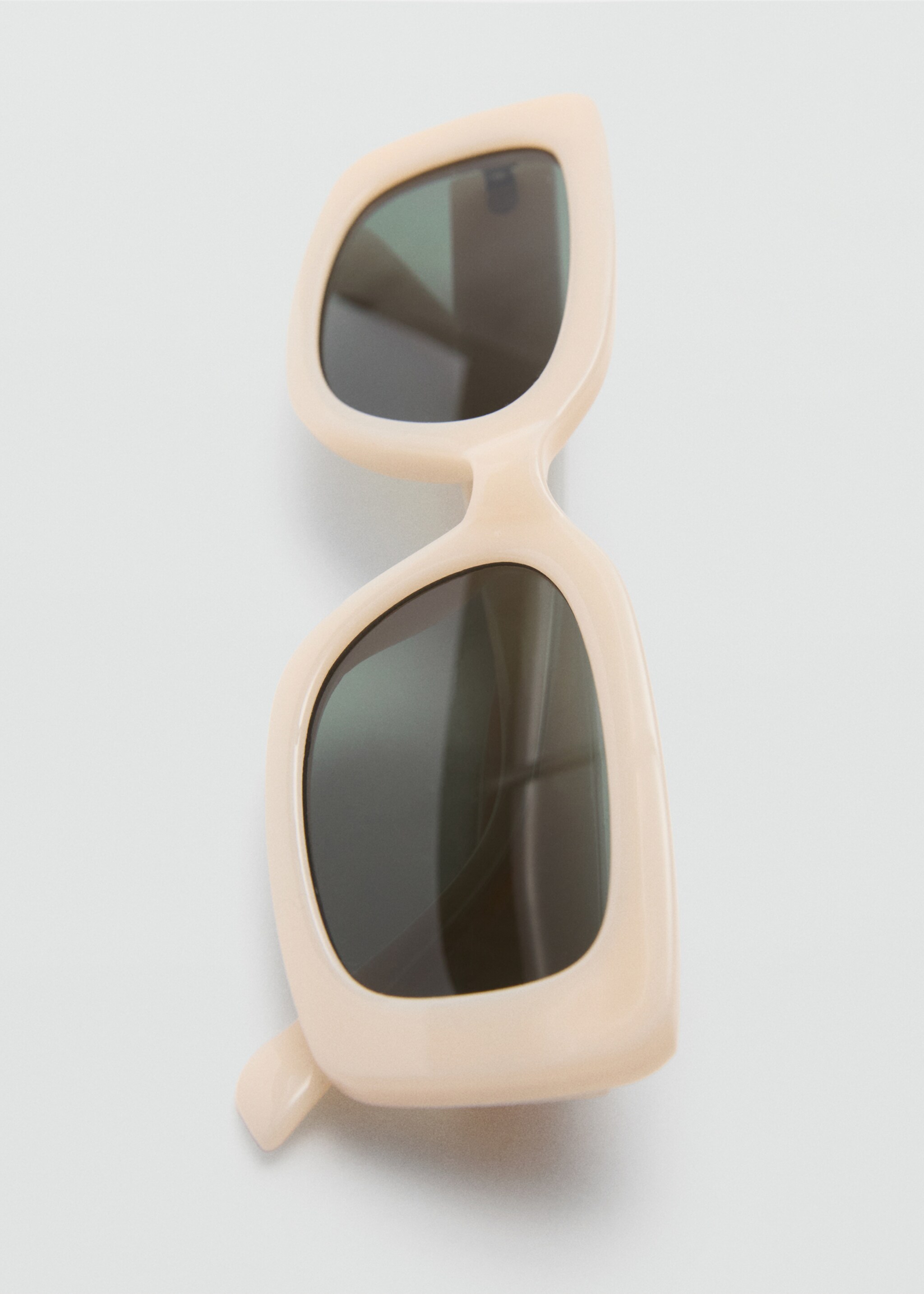 Sonnenbrille mit Azetatfassung - Detail des Artikels 2, Weiß. Ref: 77040219-00.