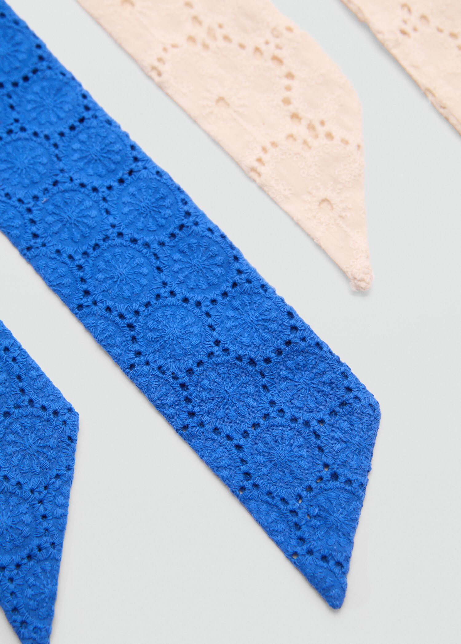 Pack of 2 embroidered scarves - Medium plane