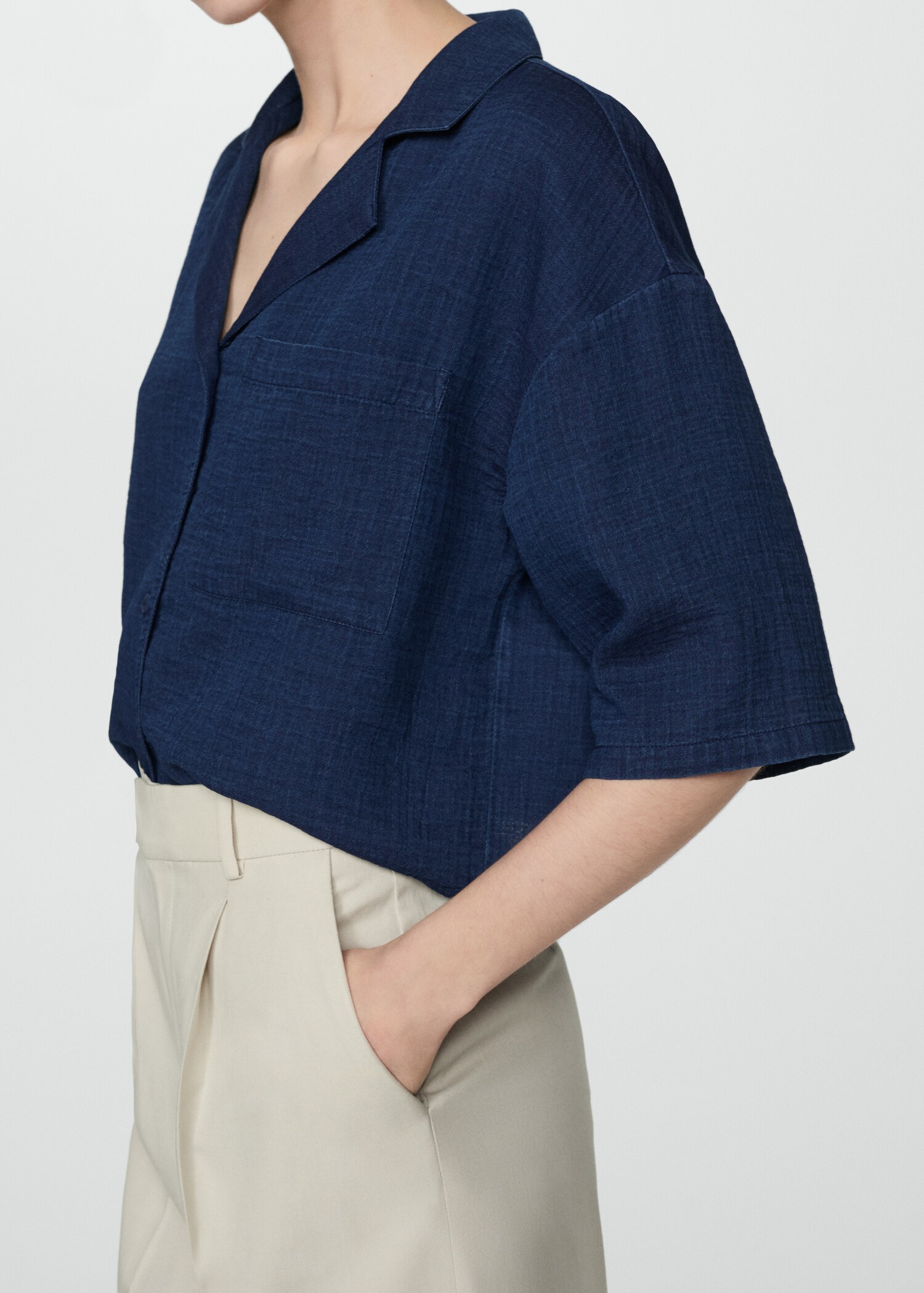 Short sleeved cotton shirt - Details of the article 6