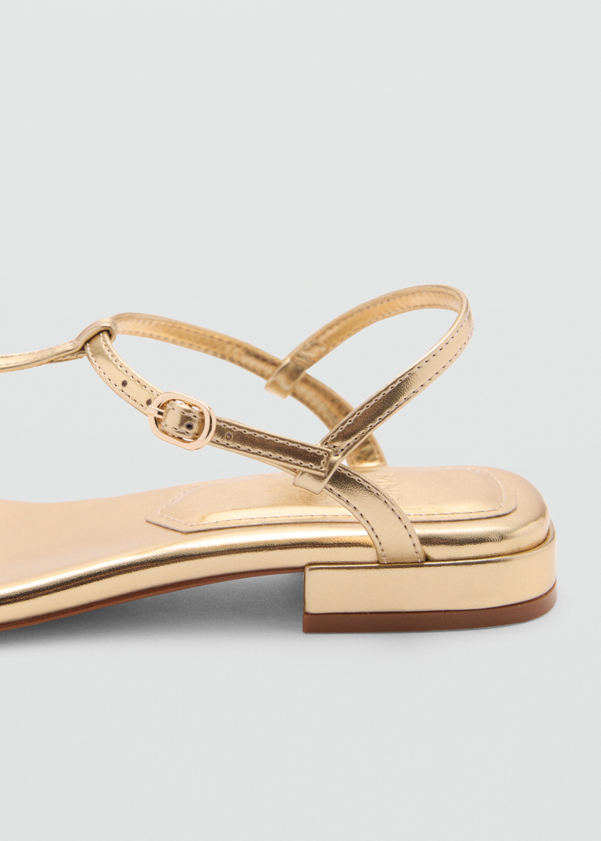 Metallic straps sandals - Details of the article 1