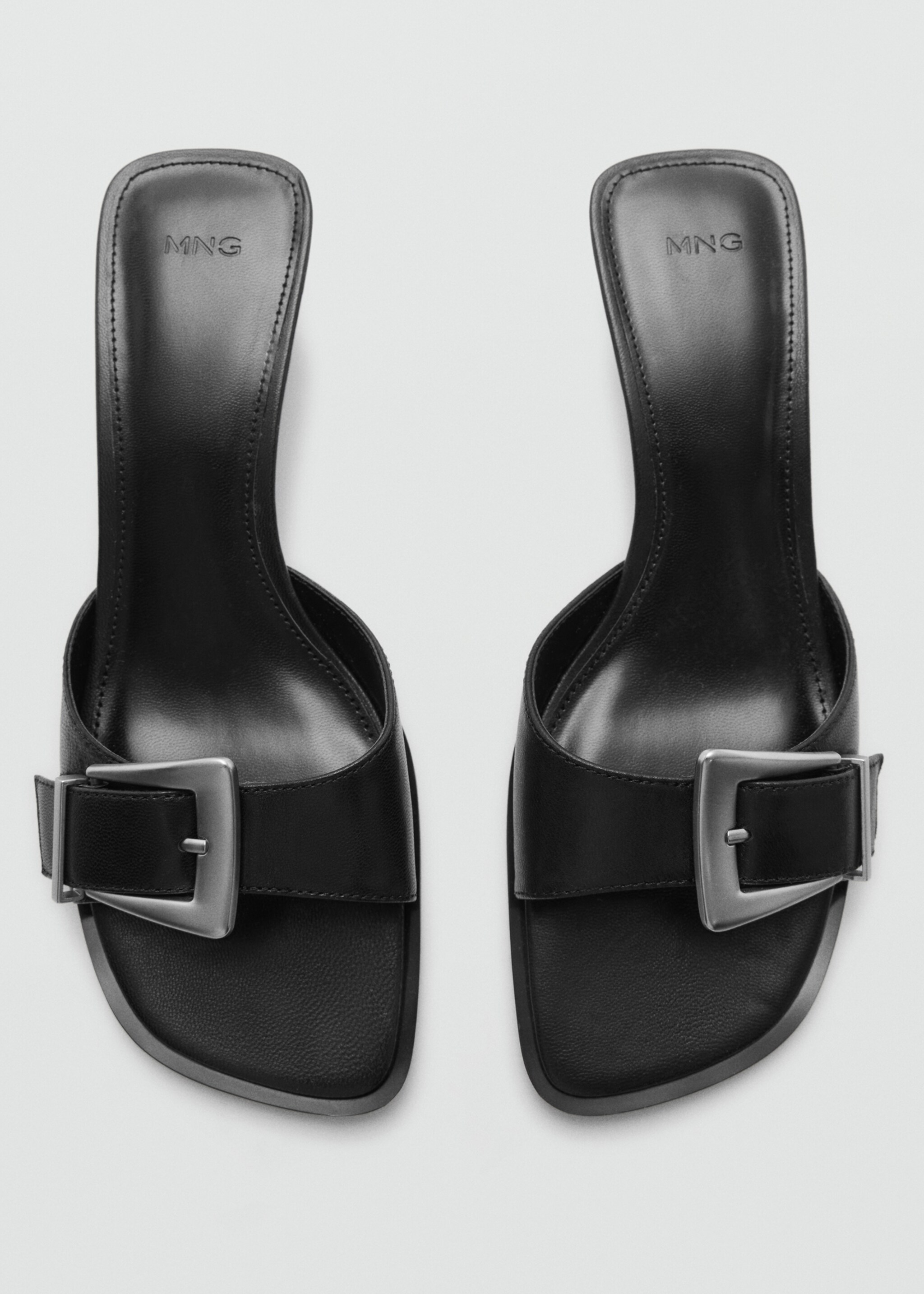Buckle leather sandals - Details of the article 2