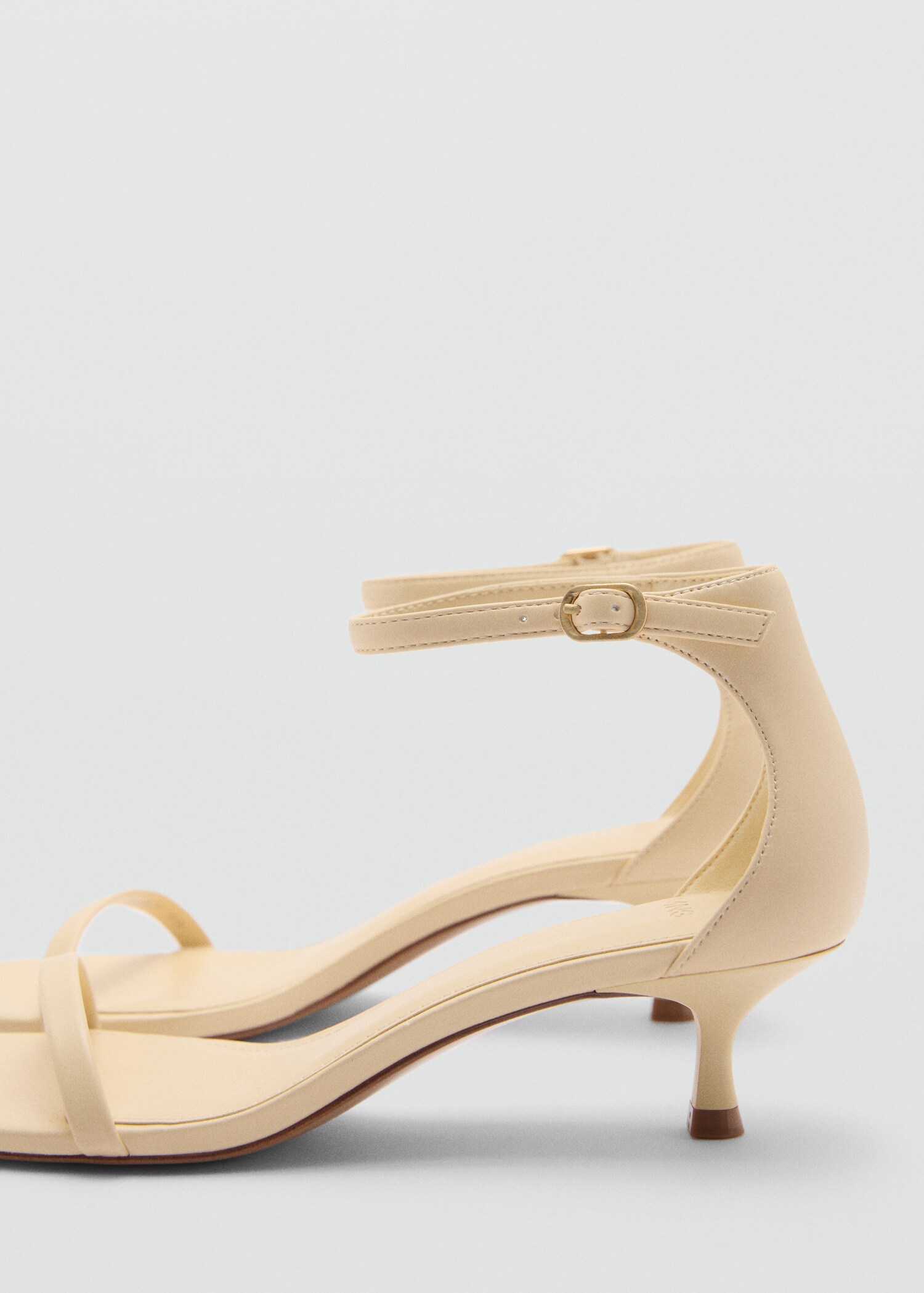 Strappy heeled sandals - Details of the article 1
