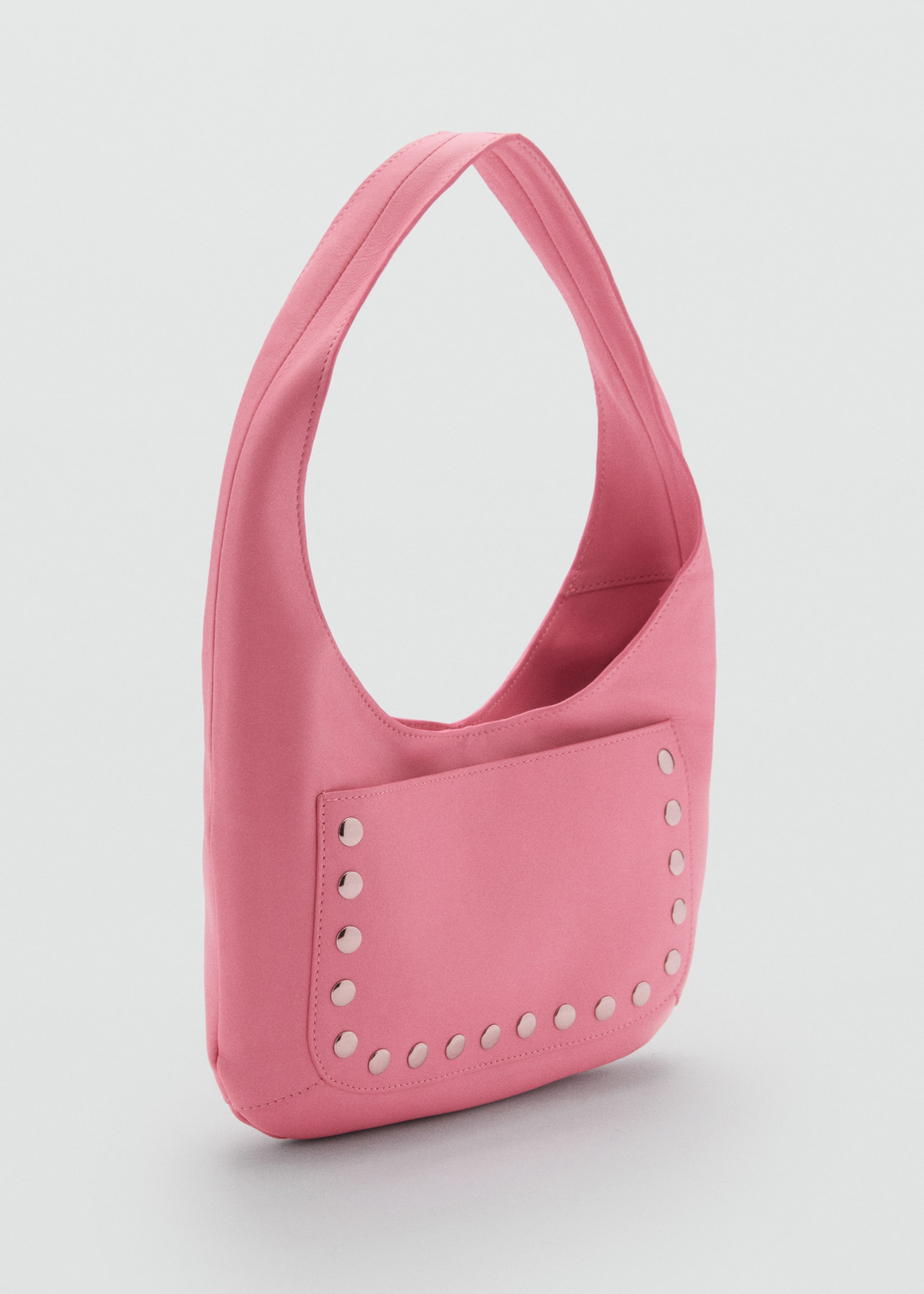 Sac clouté cuir - Plan moyen