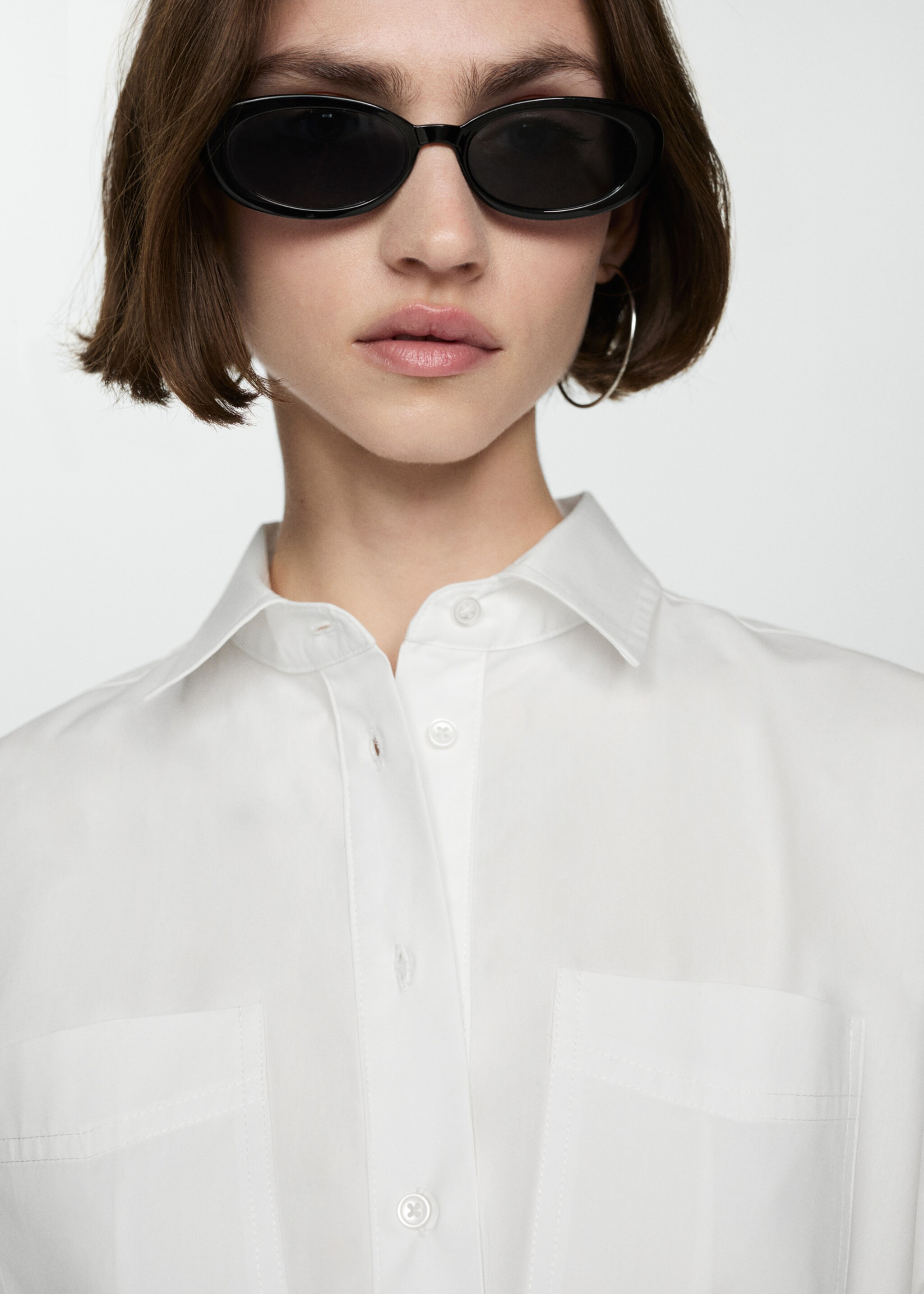 Shirt dress with gathered waist - Details of the article 1, White. Ref: 77040277-00.