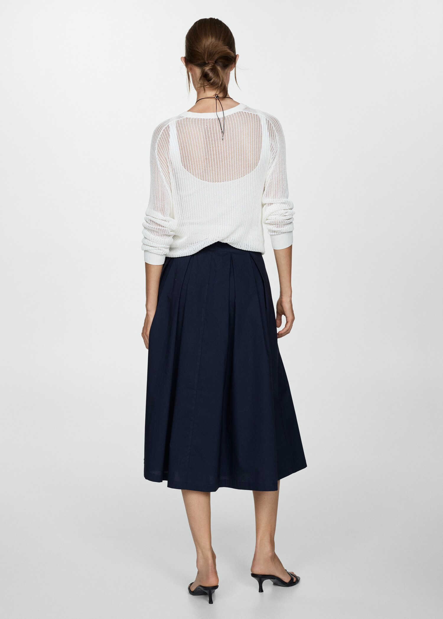 Pleated midi skirt - Reverse of the article